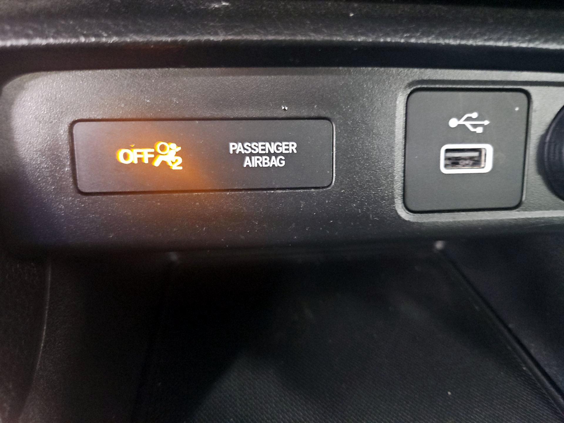 Thumbnail: 2023 Honda Civic - 18