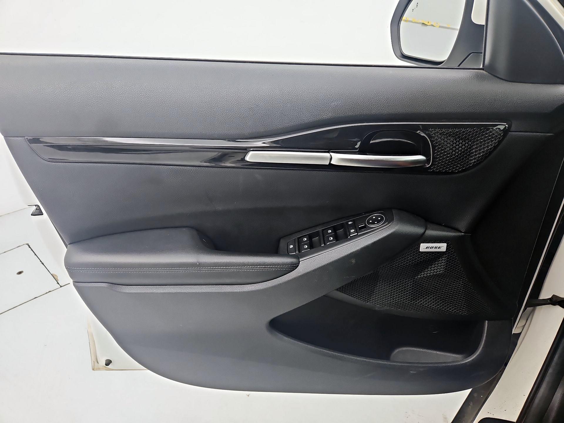 Thumbnail: 2021 Kia Seltos - 12