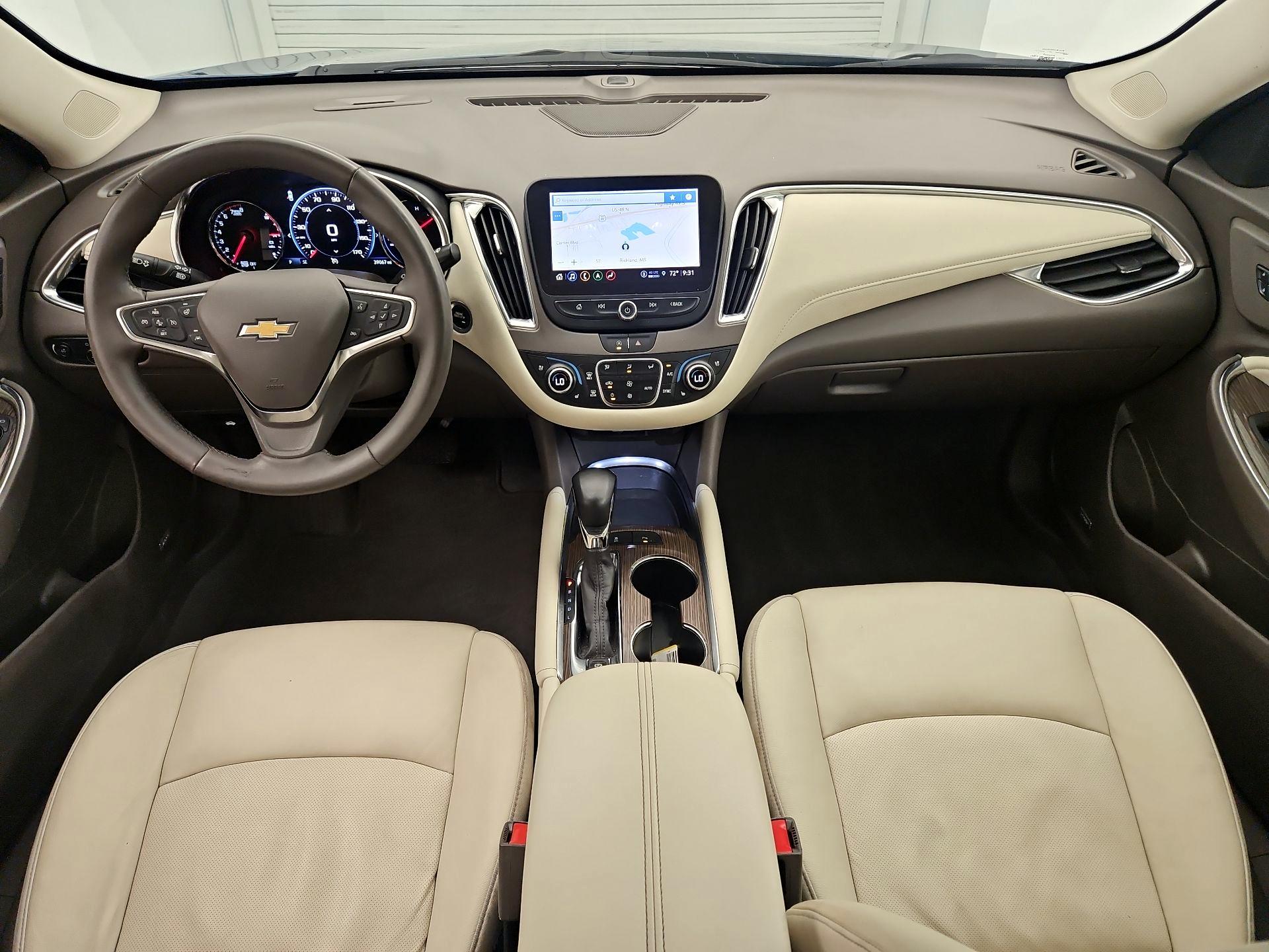 Thumbnail: 2024 Chevrolet Malibu - 9