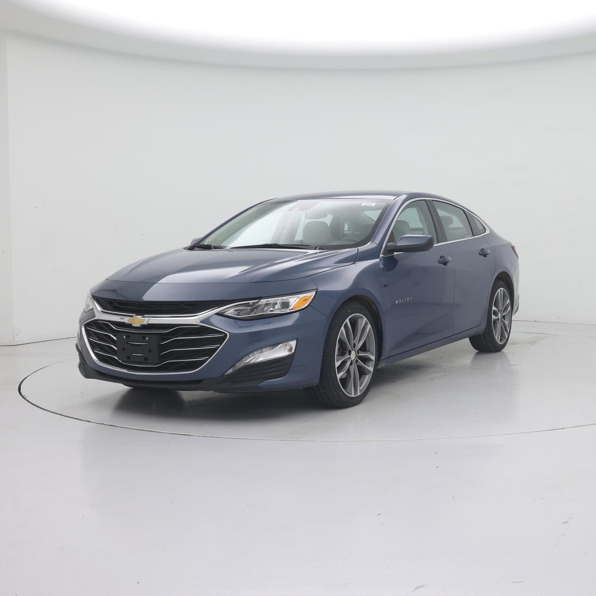 Thumbnail: 2024 Chevrolet Malibu - 4