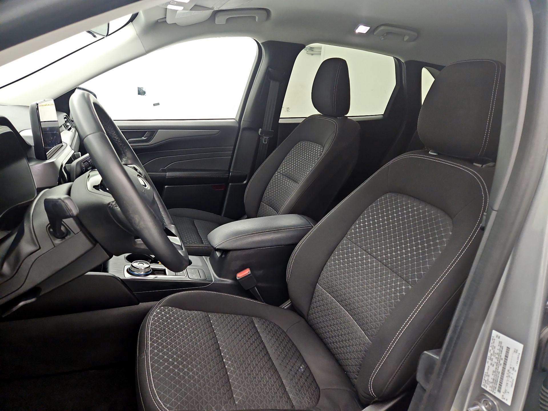 Thumbnail: 2023 Ford Escape - 11