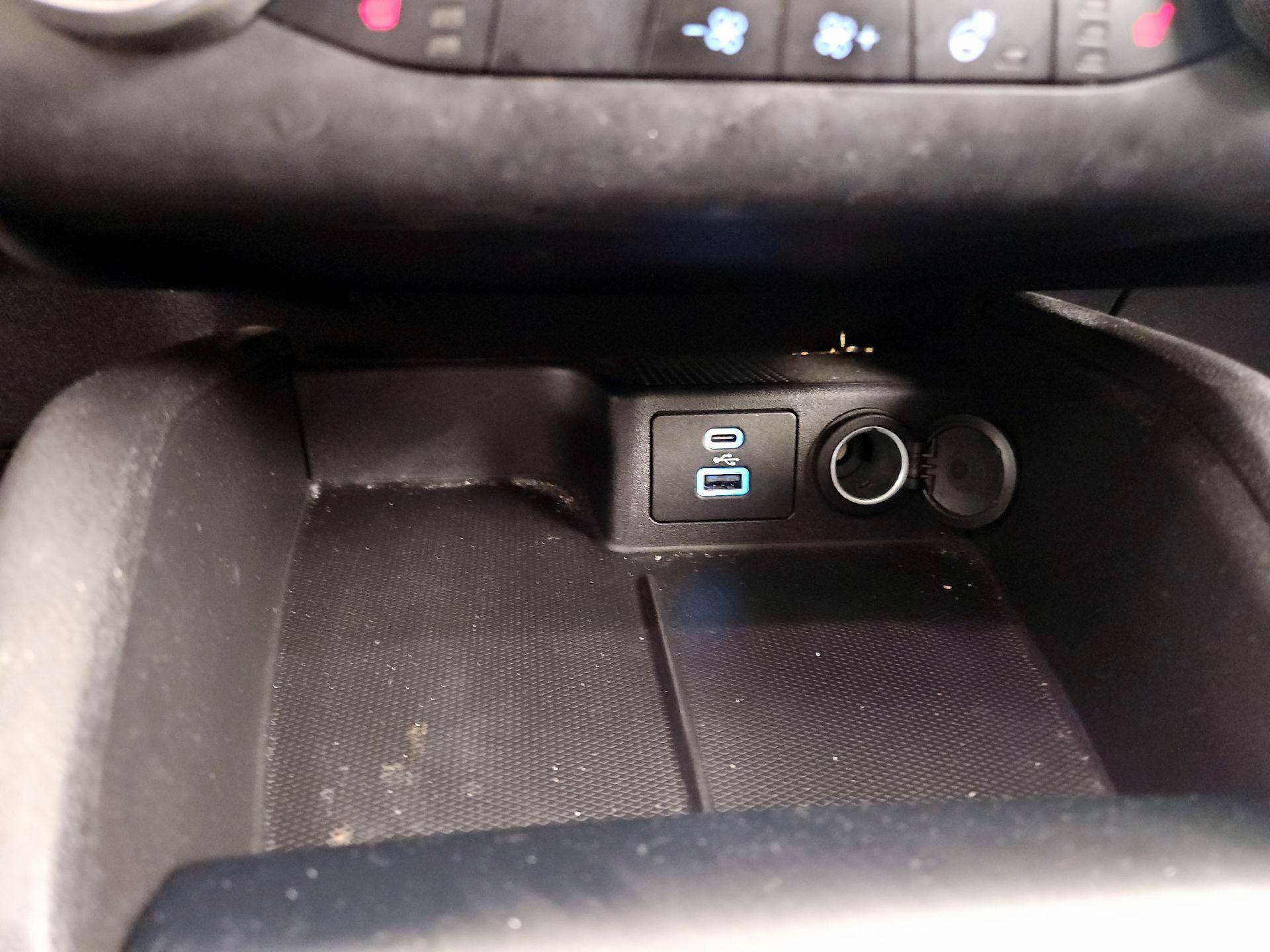 Thumbnail: 2023 Ford Escape - 18