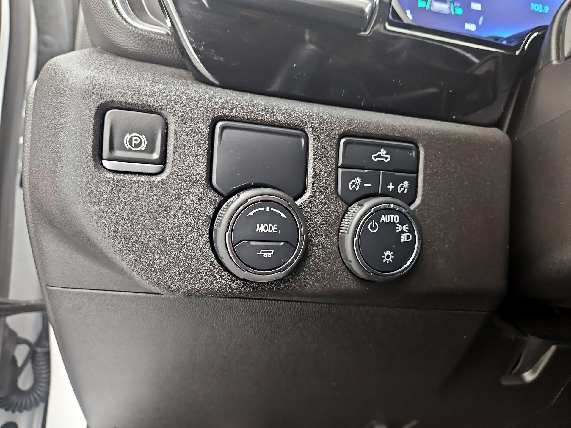 Thumbnail: 2024 Chevrolet Silverado 1500 - 13