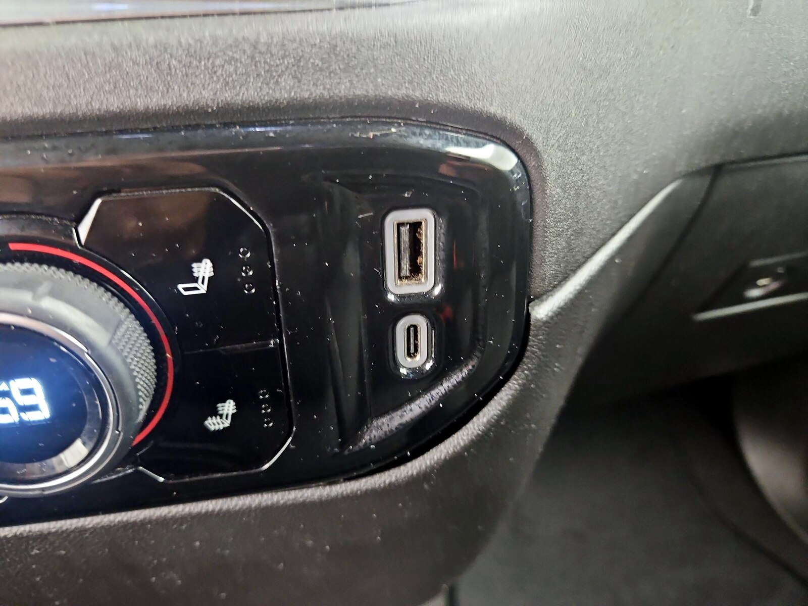 2023 Chevrolet Silverado 1500 LT - Photo 19