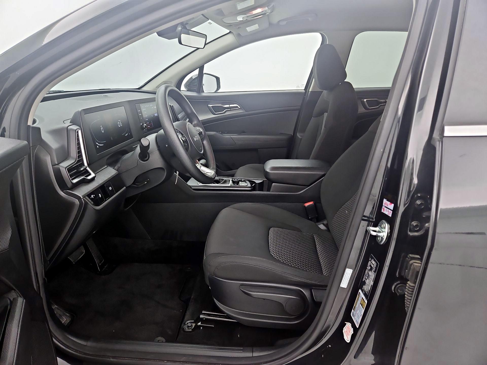 Thumbnail: 2024 Kia Sportage - 9