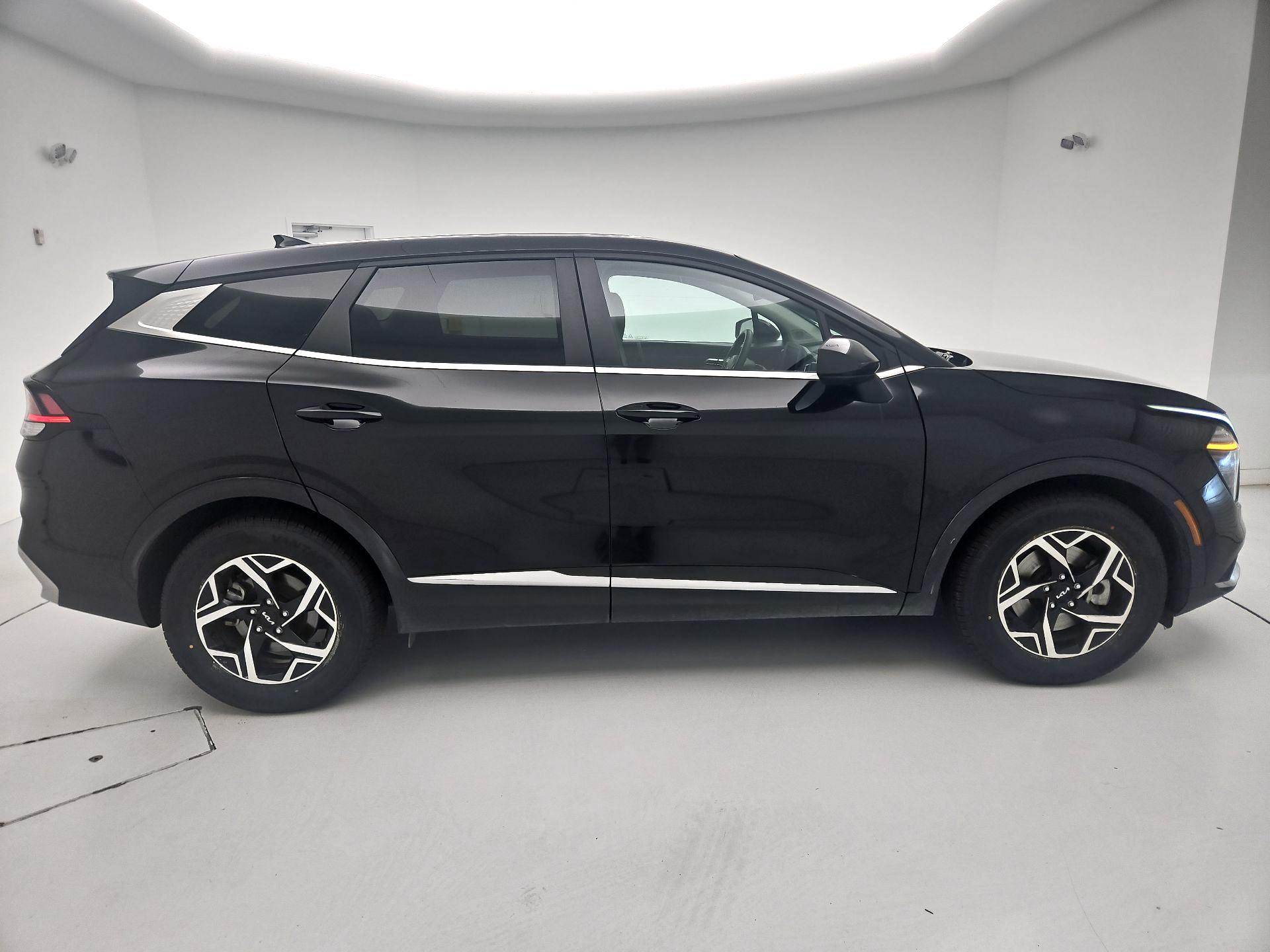 Thumbnail: 2024 Kia Sportage - 4