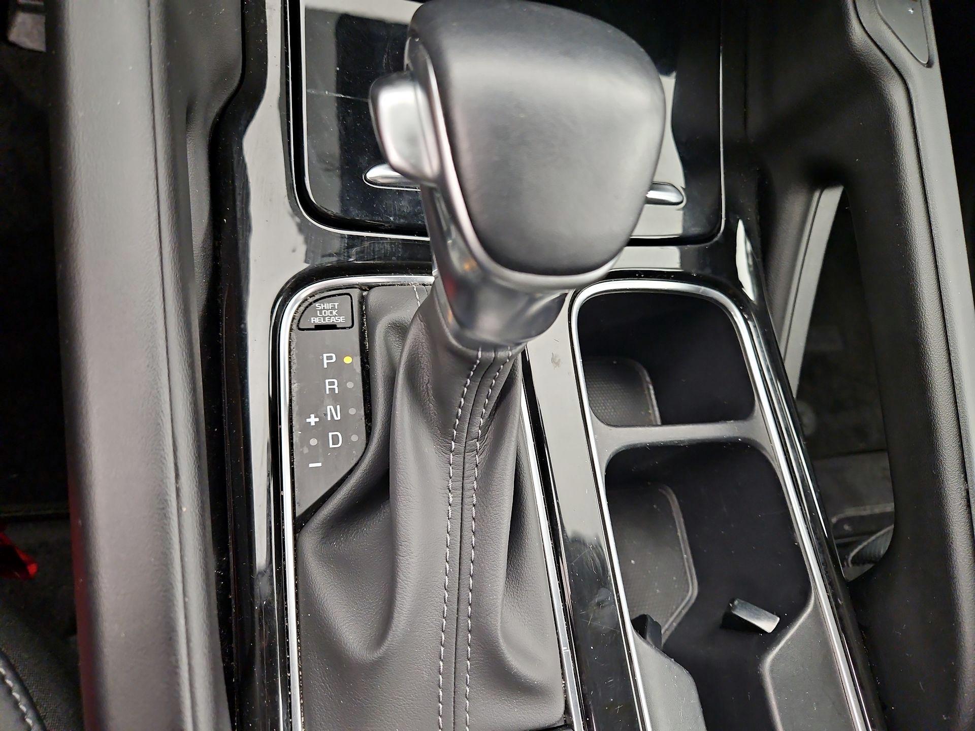 Thumbnail: 2025 Kia Telluride - 18