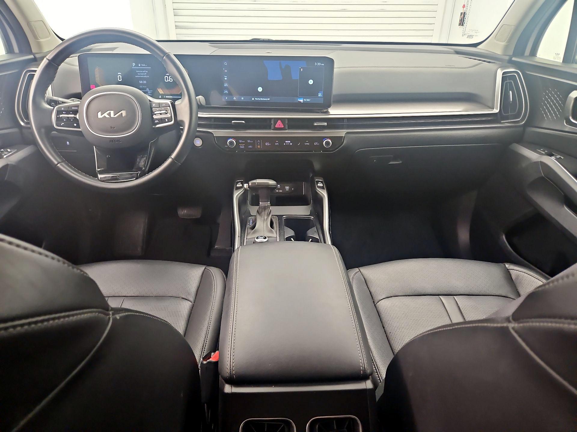 Thumbnail: 2024 Kia Sorento - 9