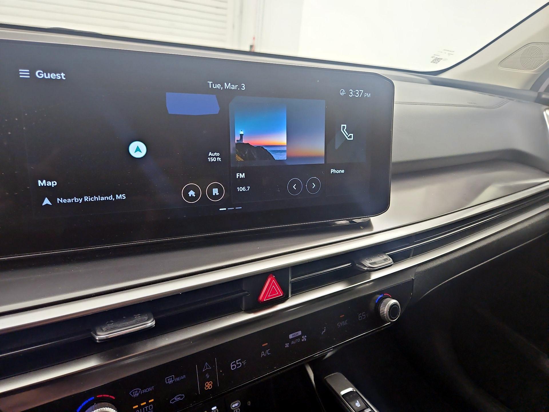 Thumbnail: 2024 Kia Sorento - 16