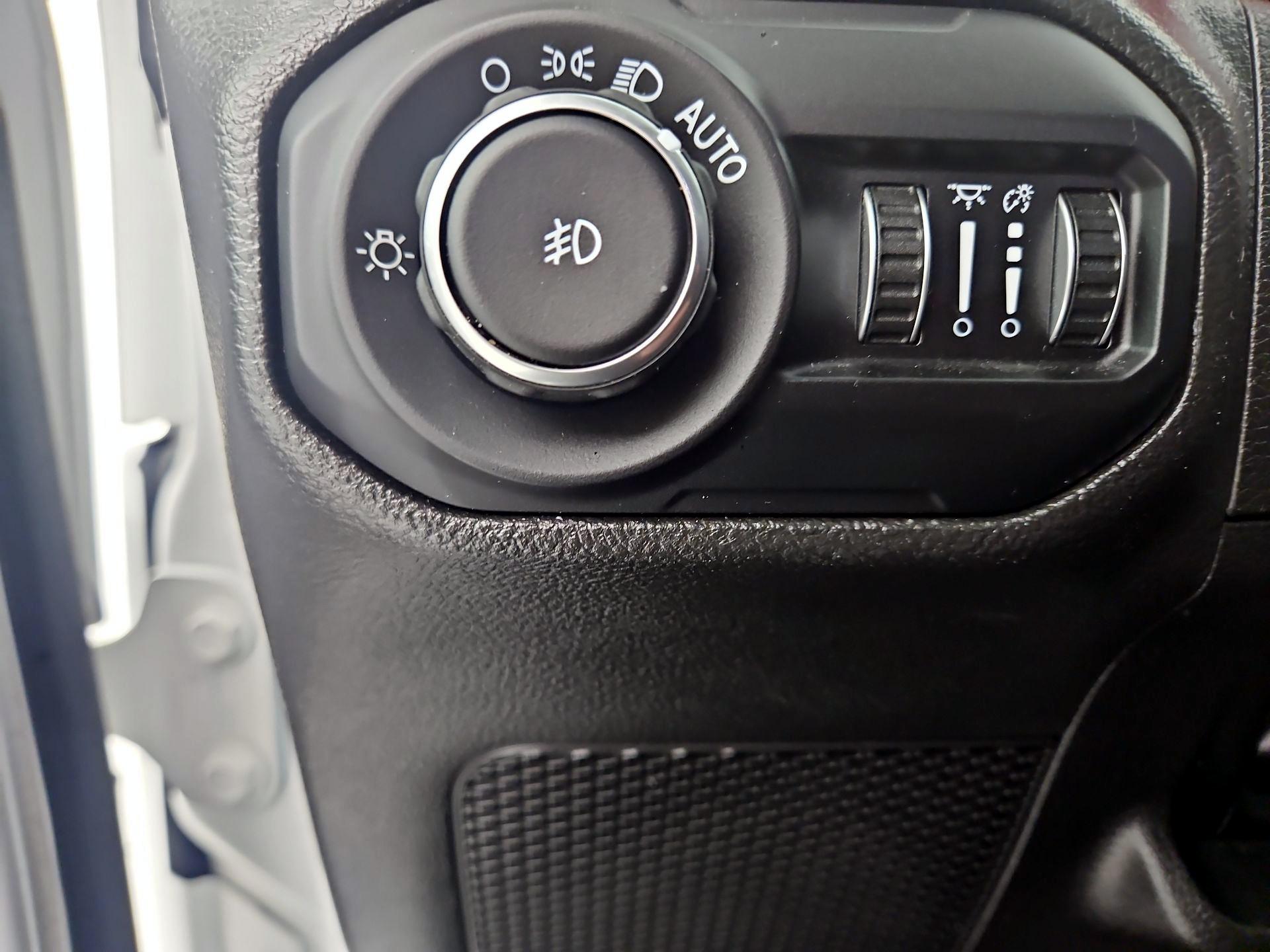 Thumbnail: 2022 Jeep Wrangler - 13