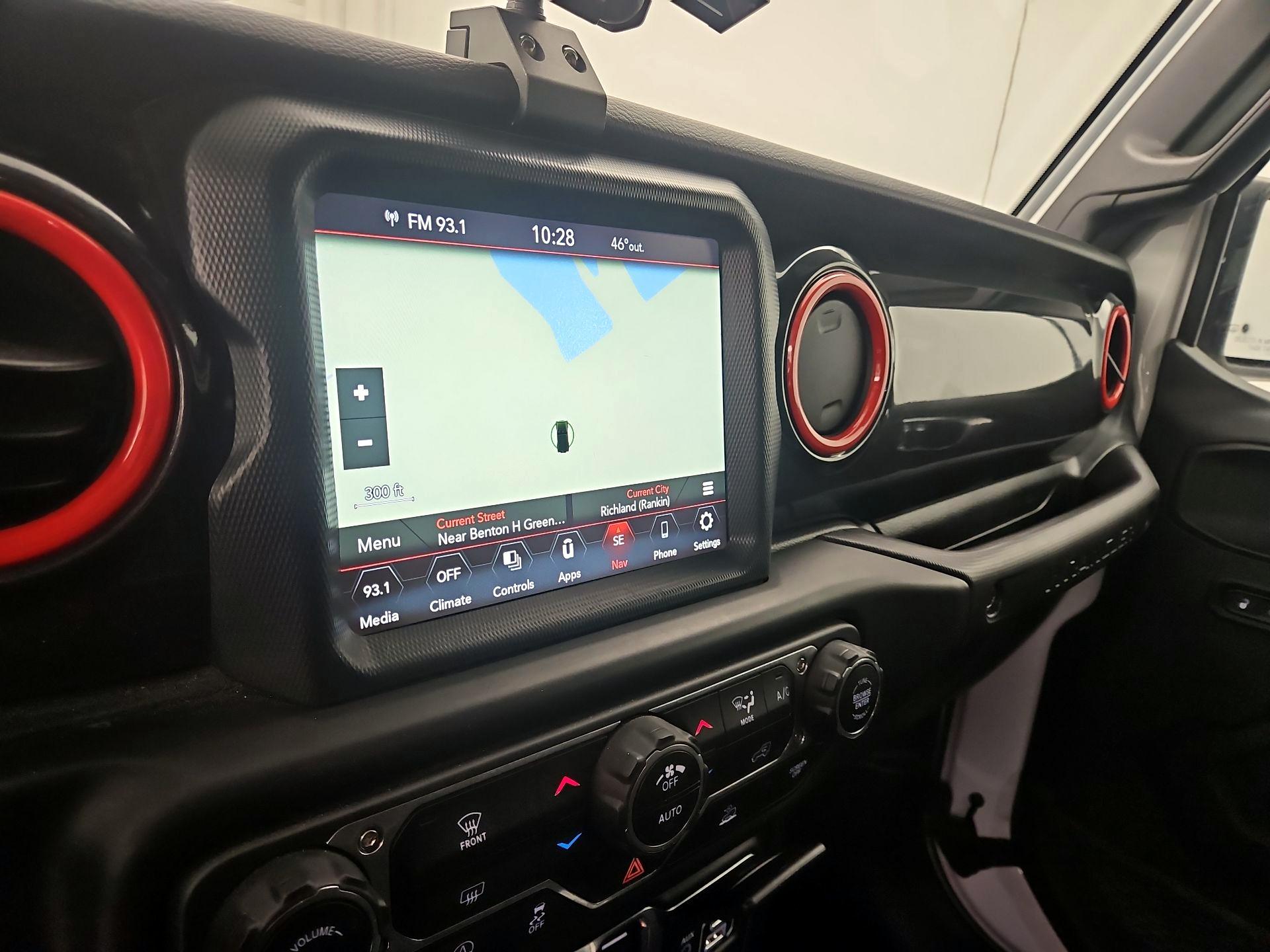 Thumbnail: 2022 Jeep Wrangler - 14