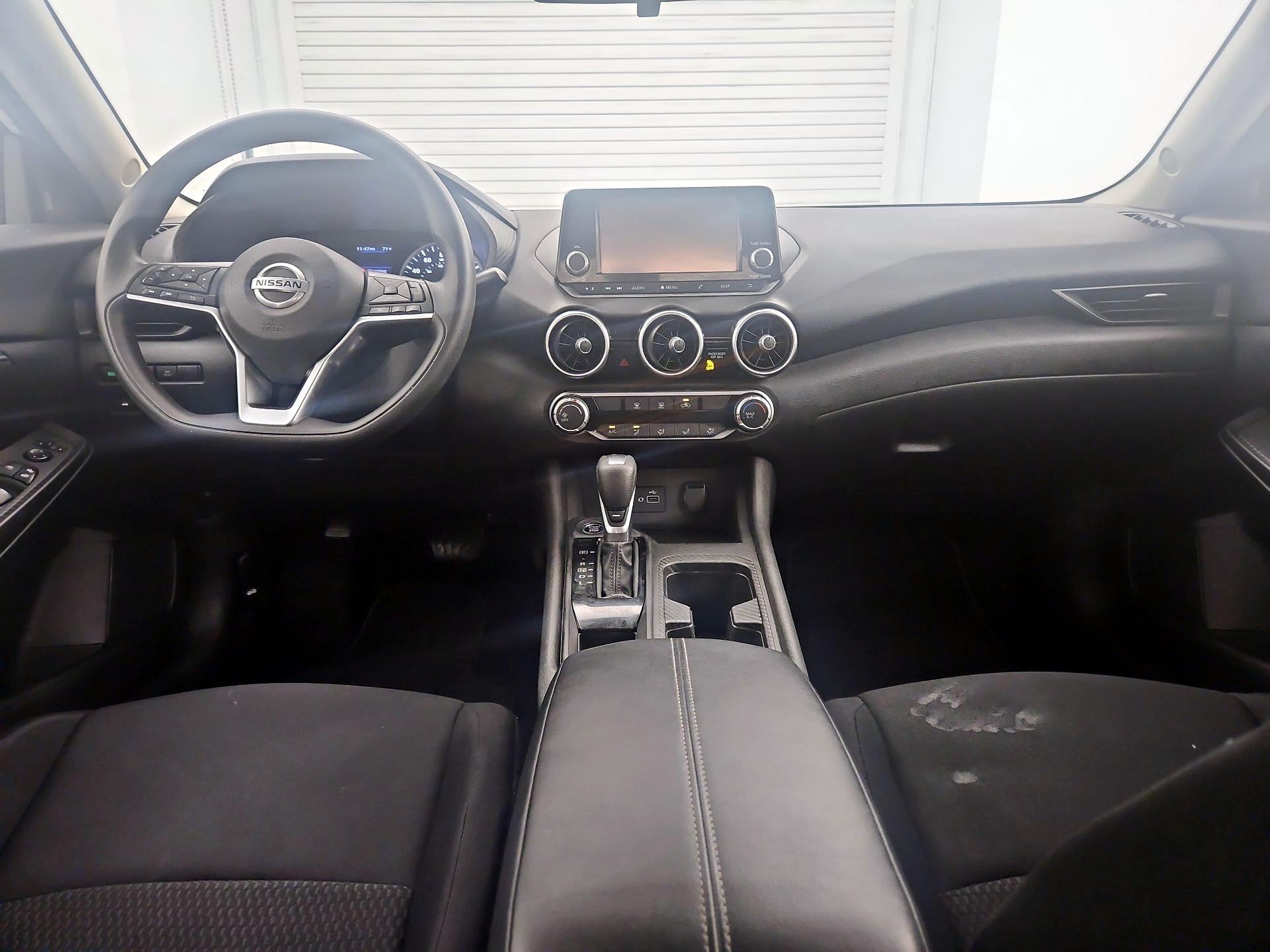 Thumbnail: 2021 Nissan Sentra - 9