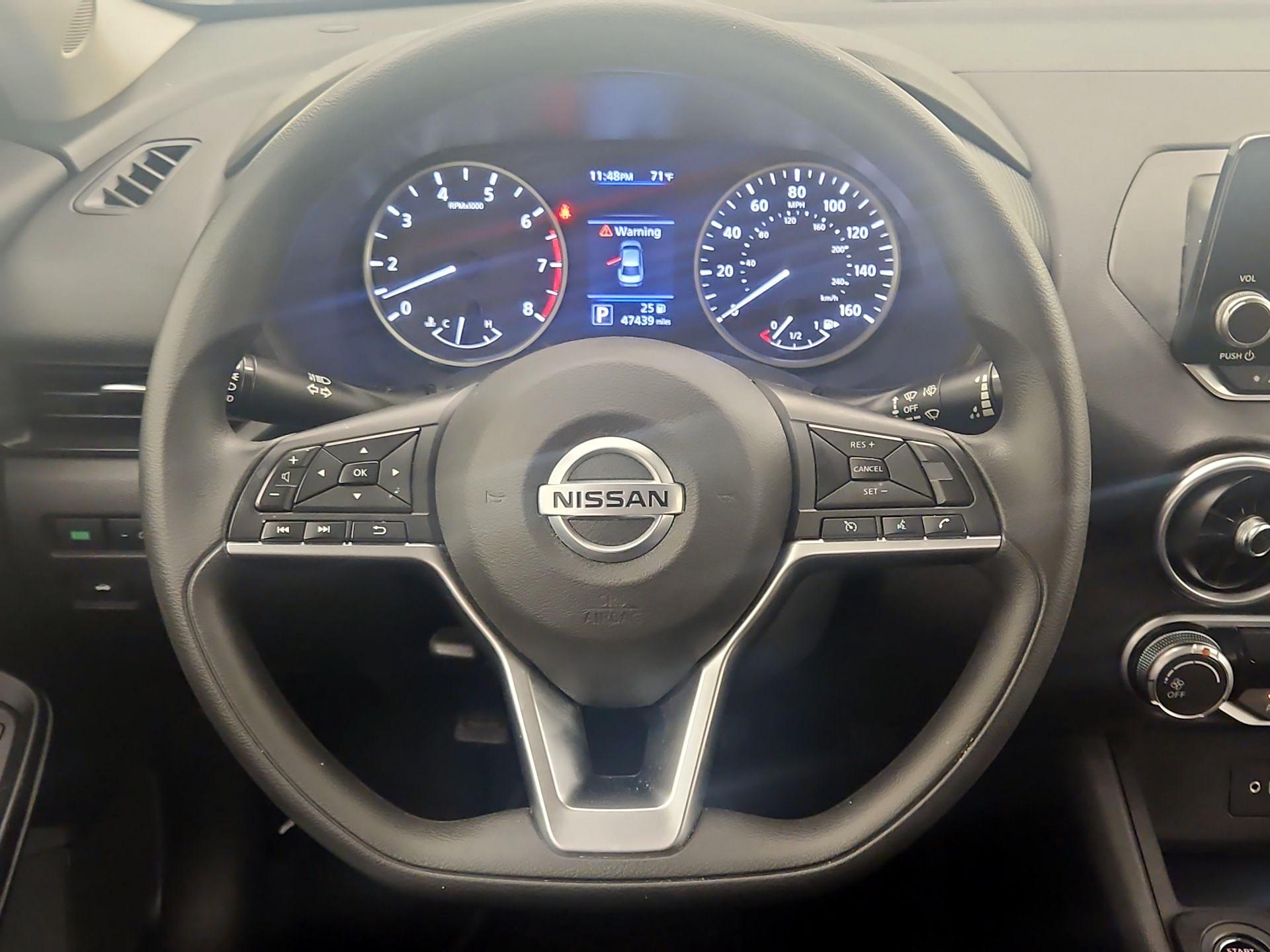 Thumbnail: 2021 Nissan Sentra - 10