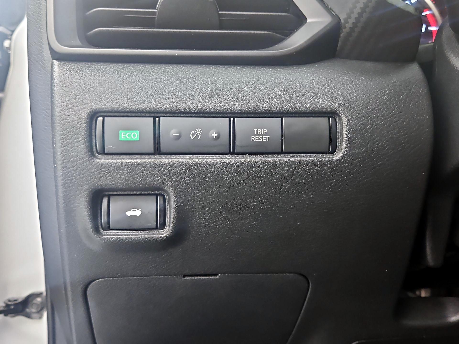 Thumbnail: 2021 Nissan Sentra - 13