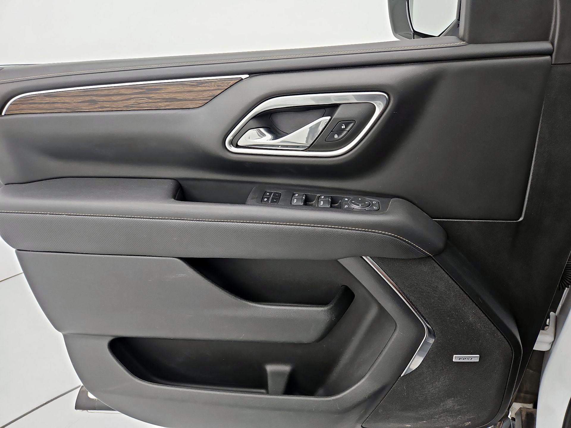 Thumbnail: 2023 Chevrolet Suburban - 12