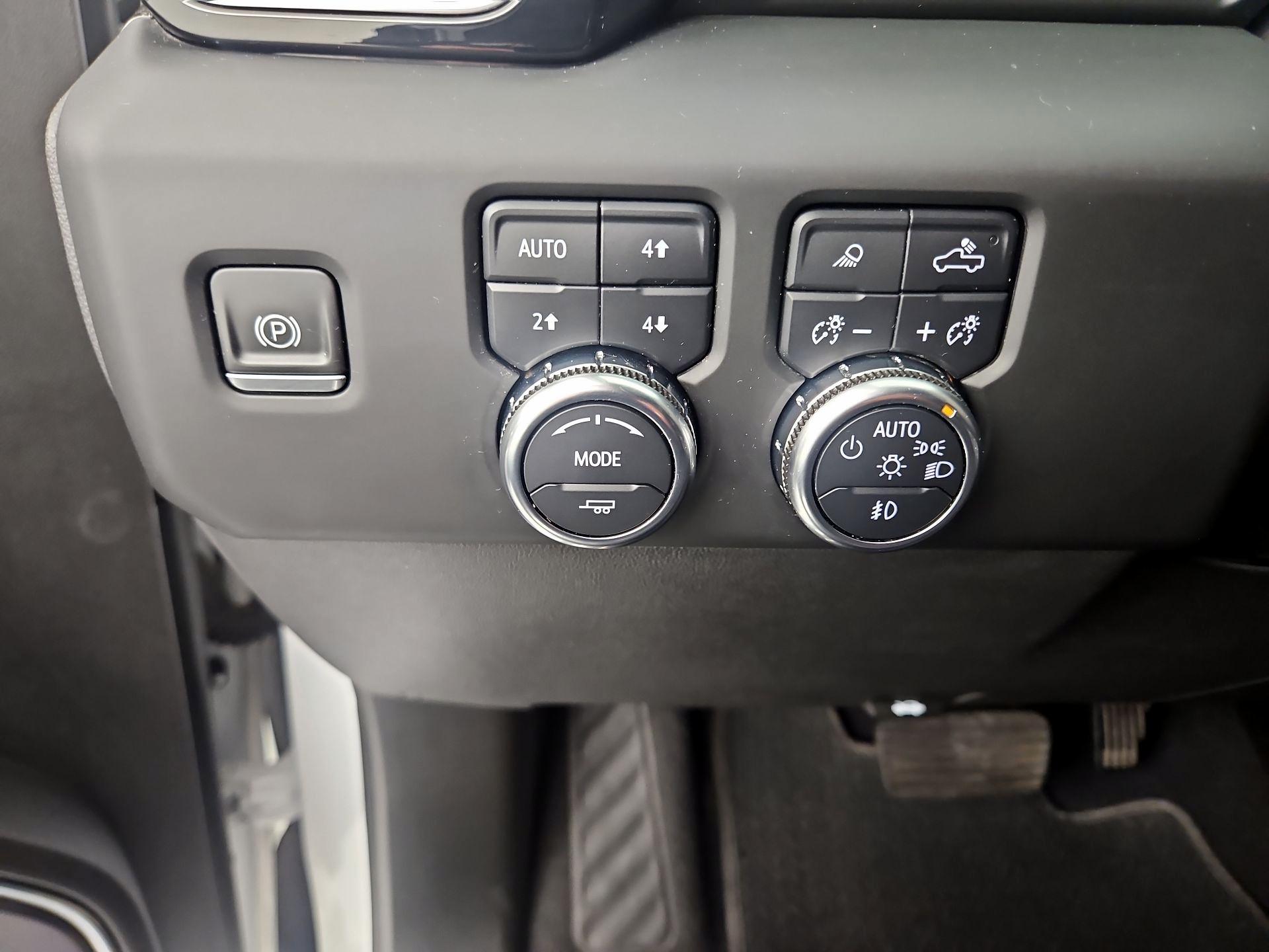 Thumbnail: 2022 GMC Sierra 1500 - 13