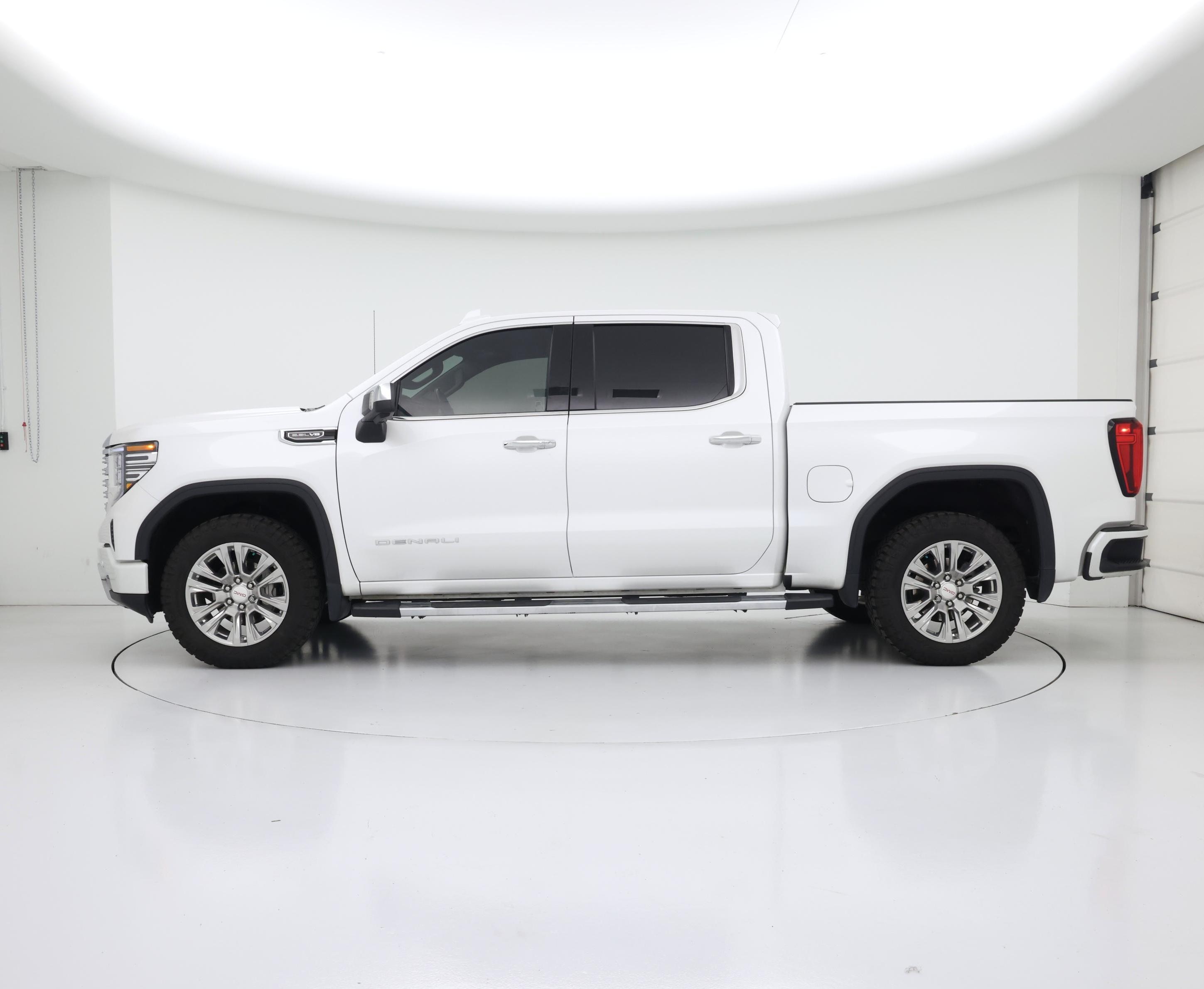 Thumbnail: 2022 GMC Sierra 1500 - 3