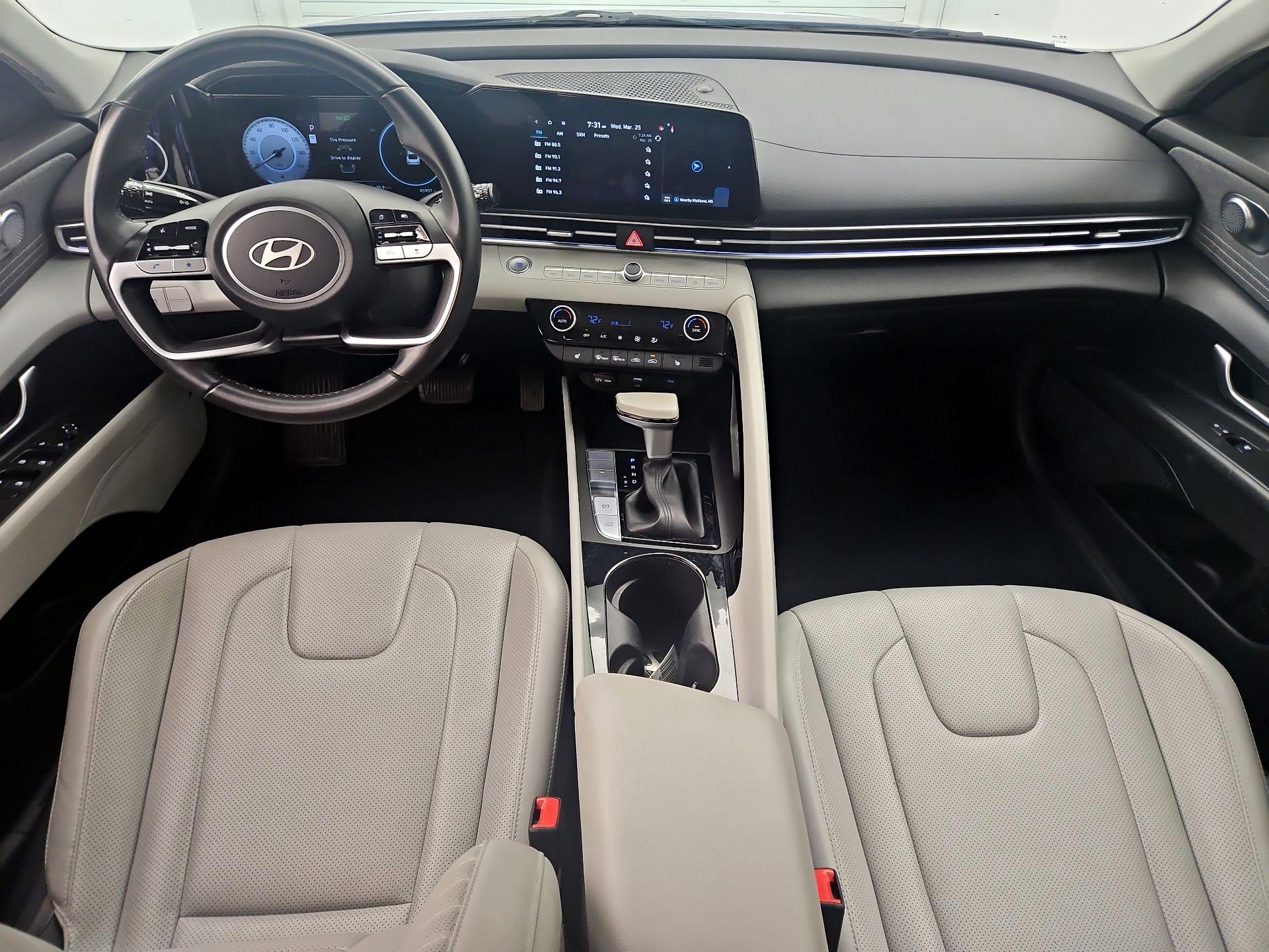 Thumbnail: 2024 Hyundai Elantra - 9