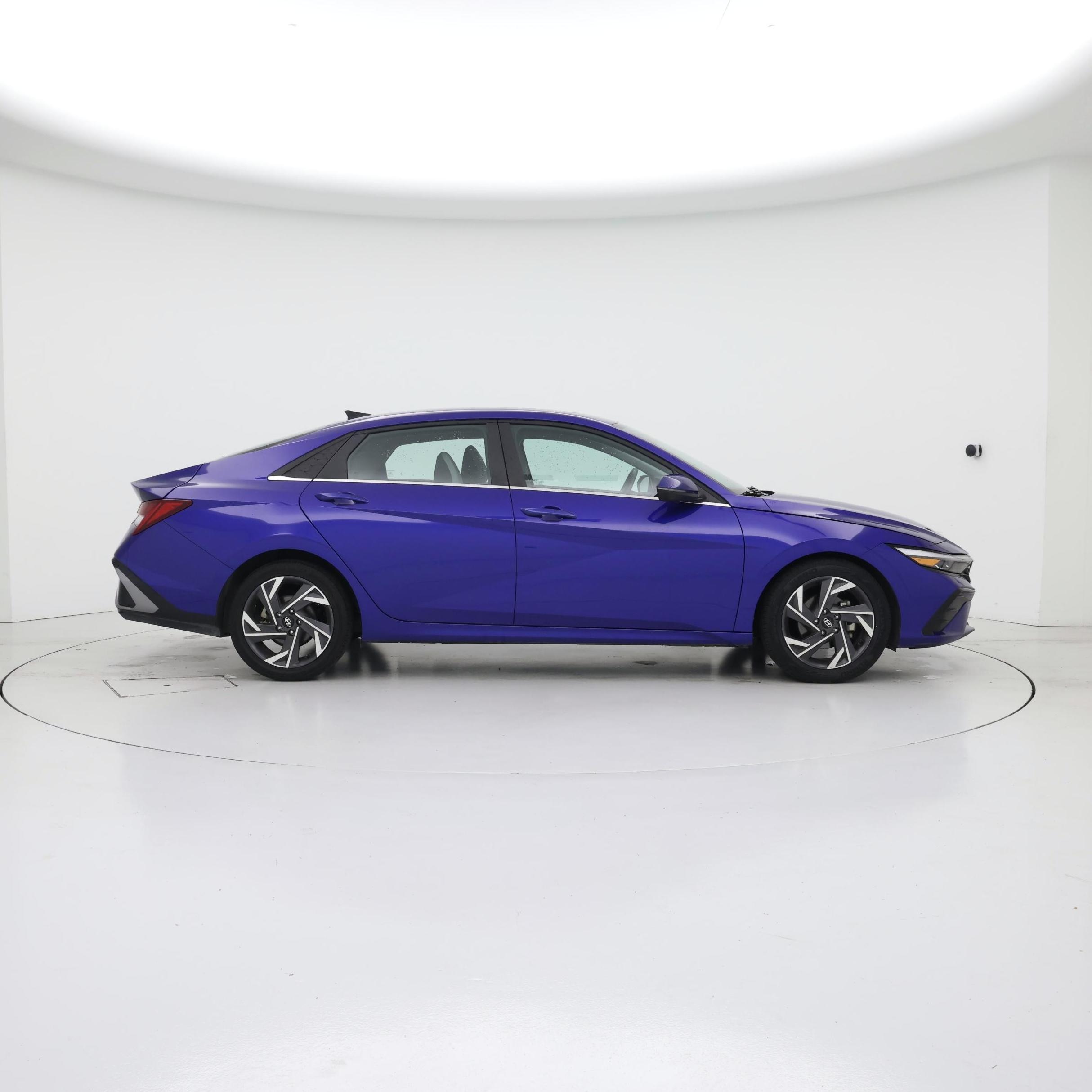Thumbnail: 2024 Hyundai Elantra - 7