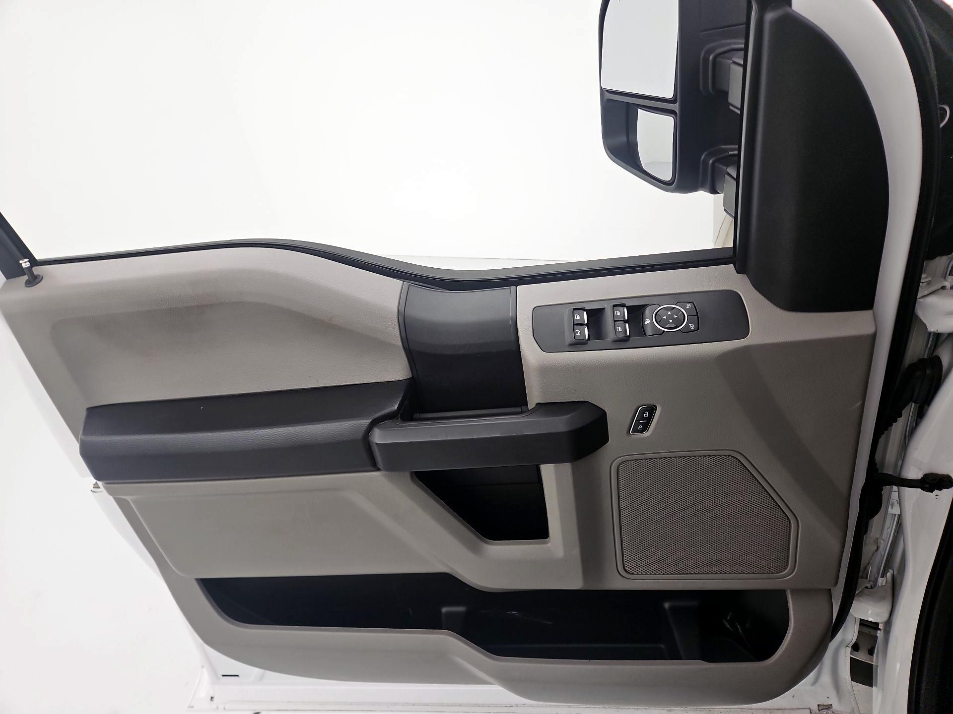 Thumbnail: 2021 Ford F-250 - 12