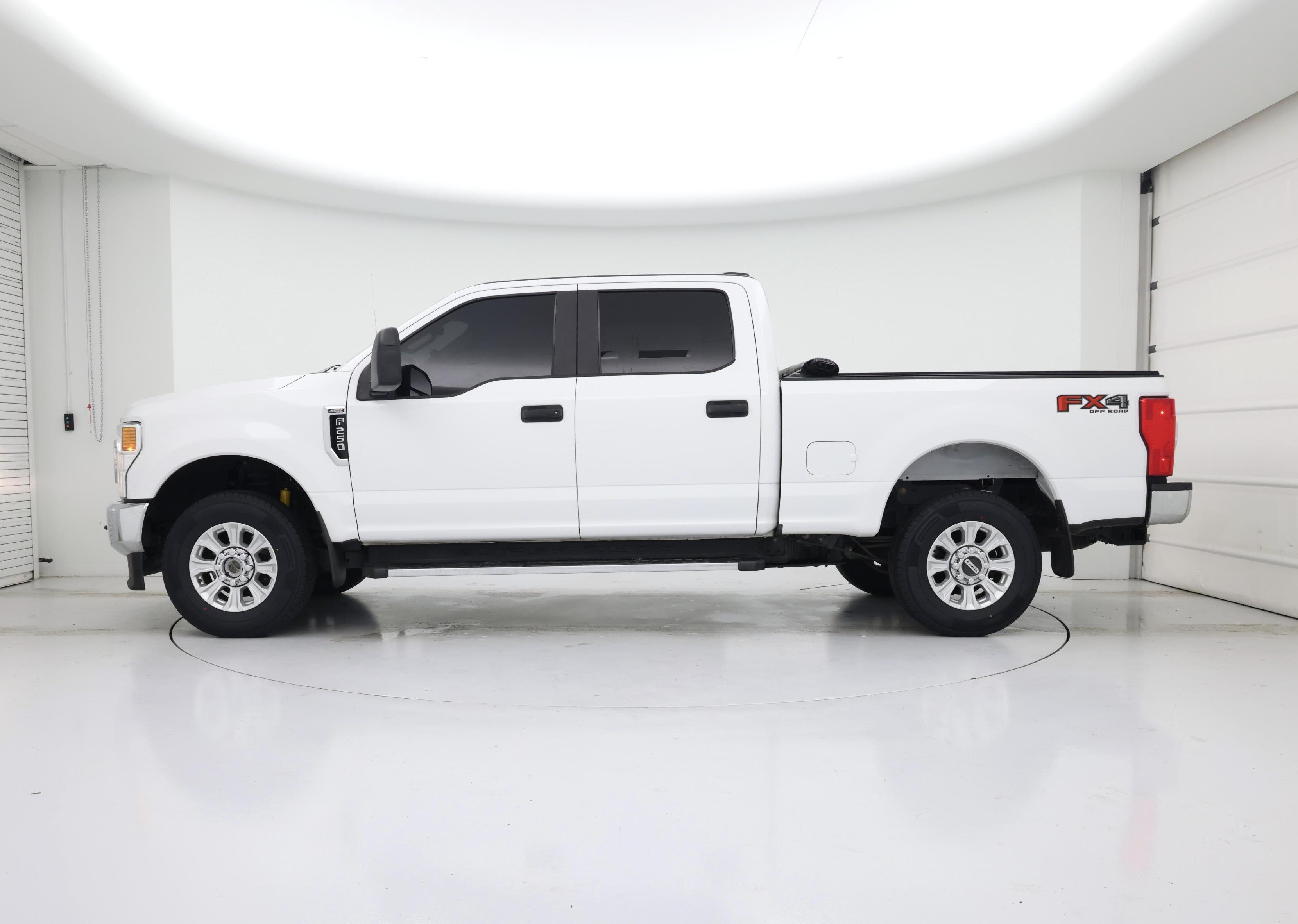 Thumbnail: 2021 Ford F-250 - 3