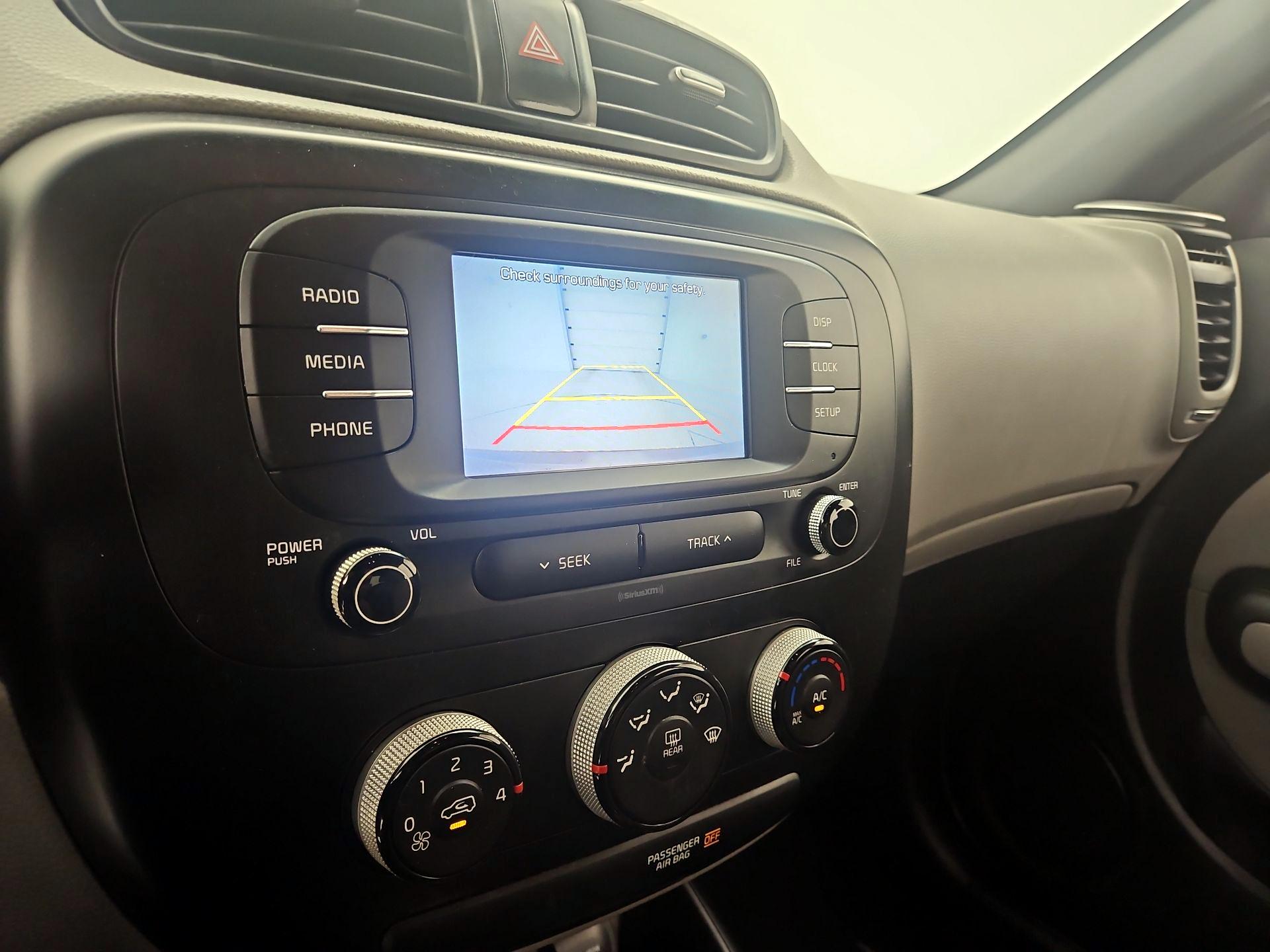 Thumbnail: 2019 Kia Soul - 14