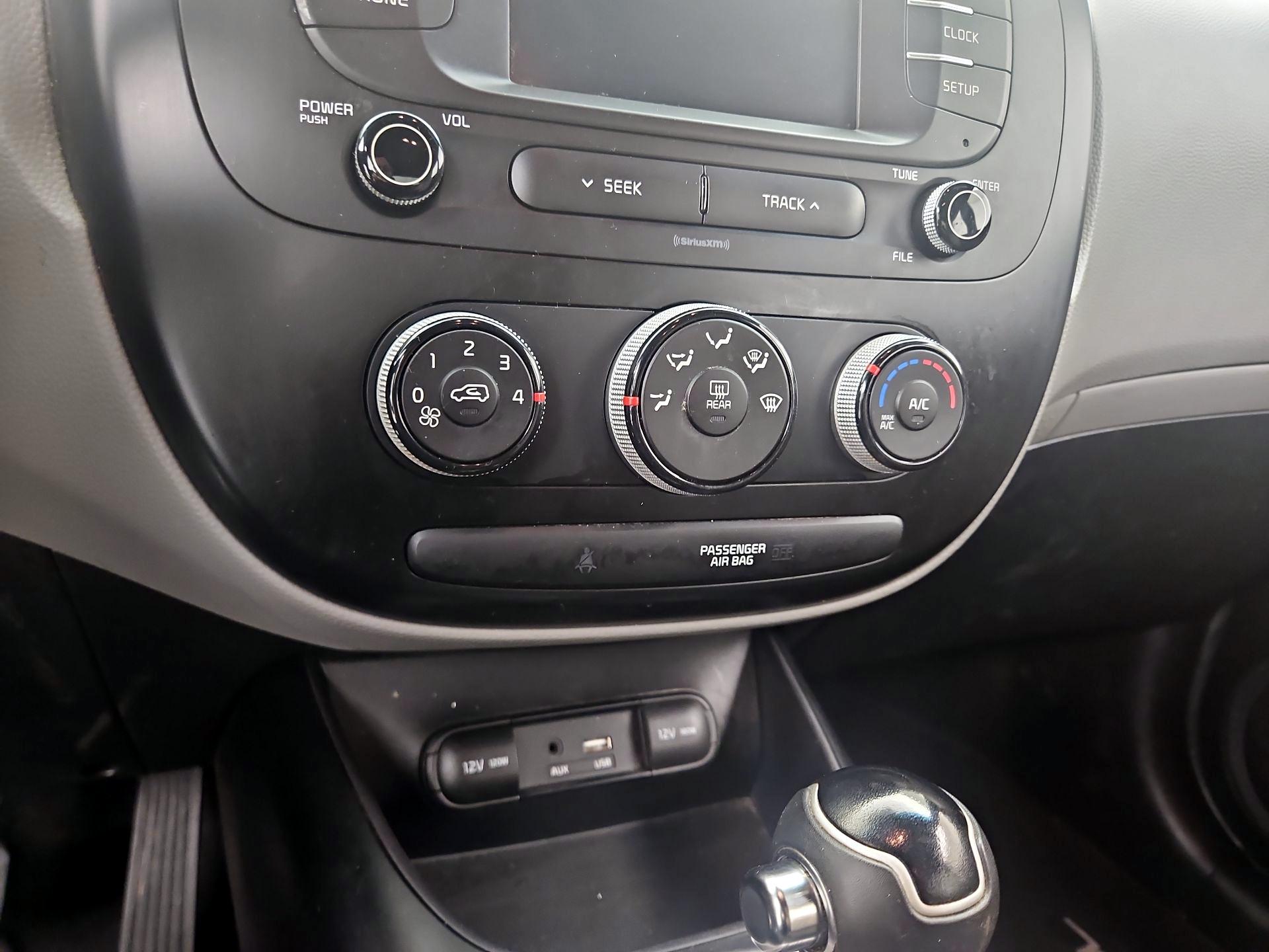 Thumbnail: 2019 Kia Soul - 16