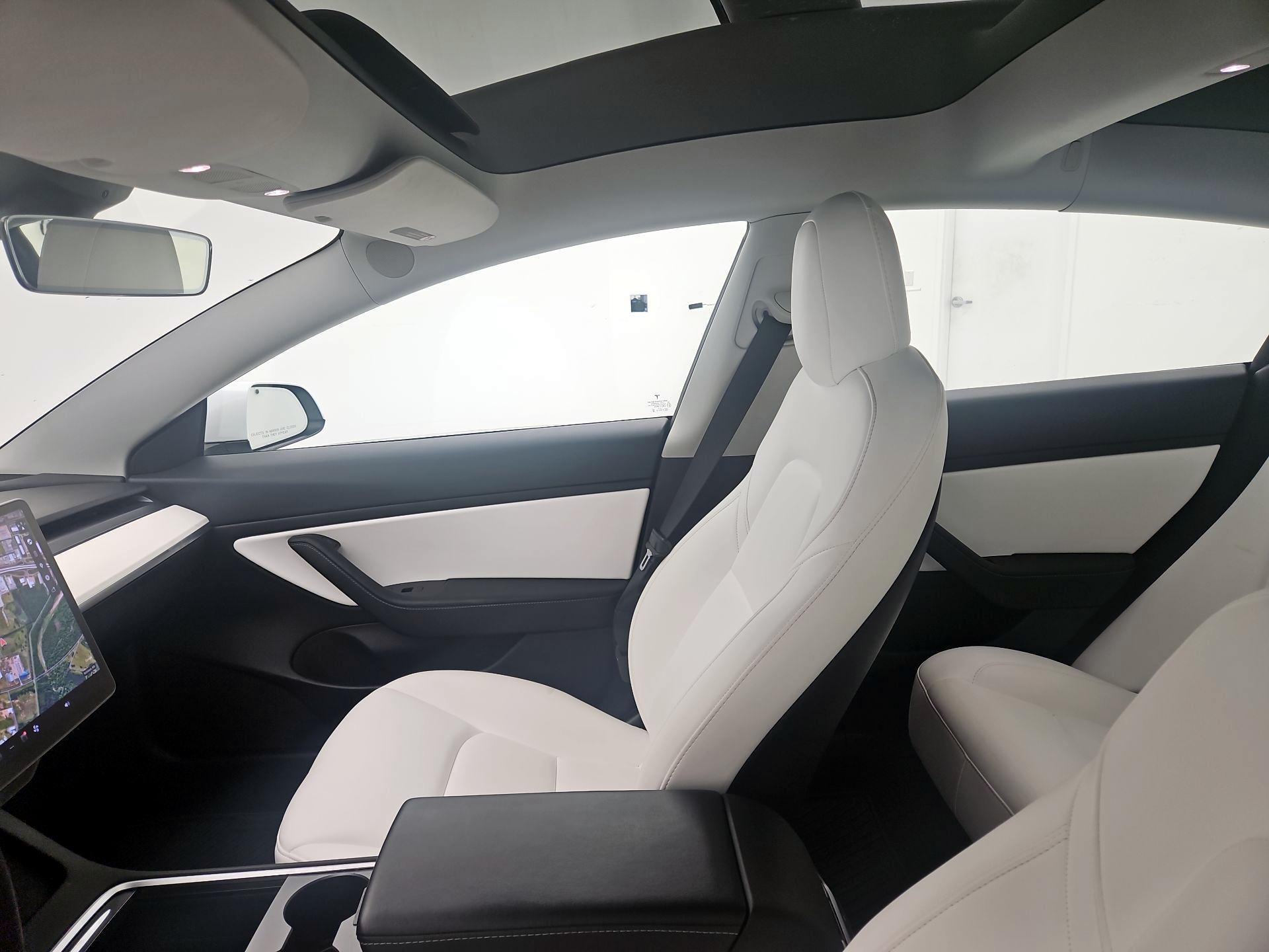 Thumbnail: 2021 Tesla Model 3 - 18