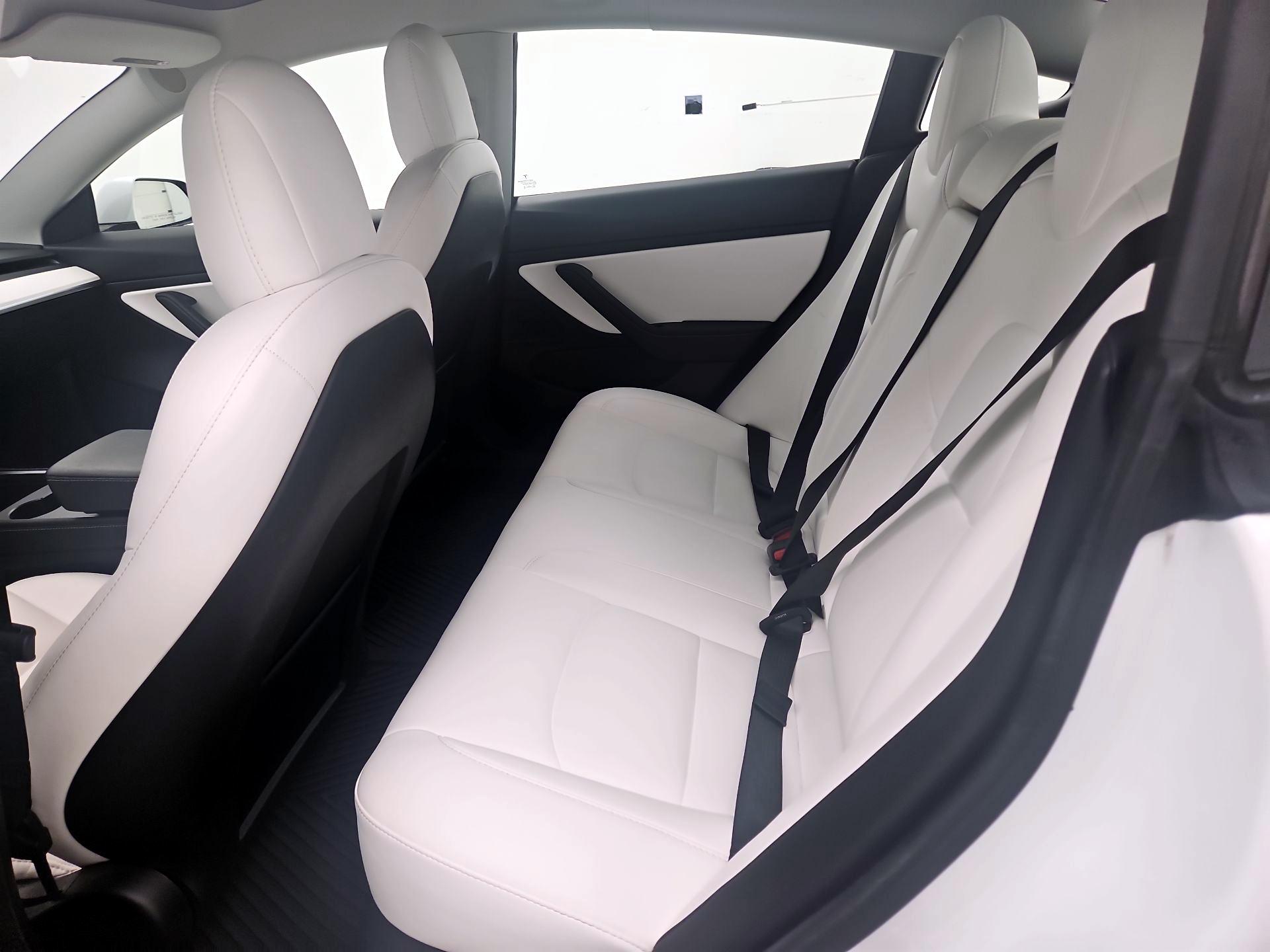 Thumbnail: 2021 Tesla Model 3 - 19