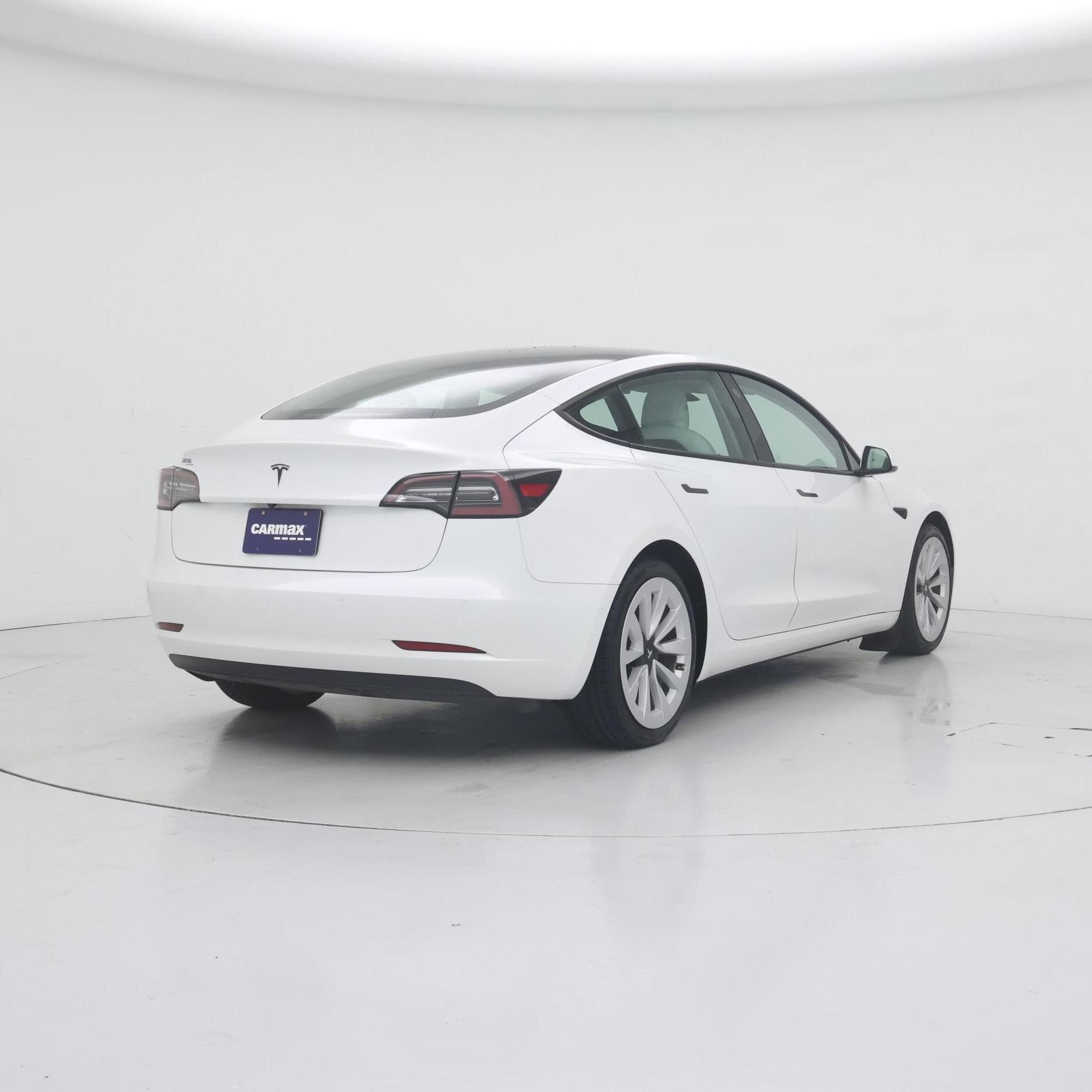 Thumbnail: 2021 Tesla Model 3 - 8