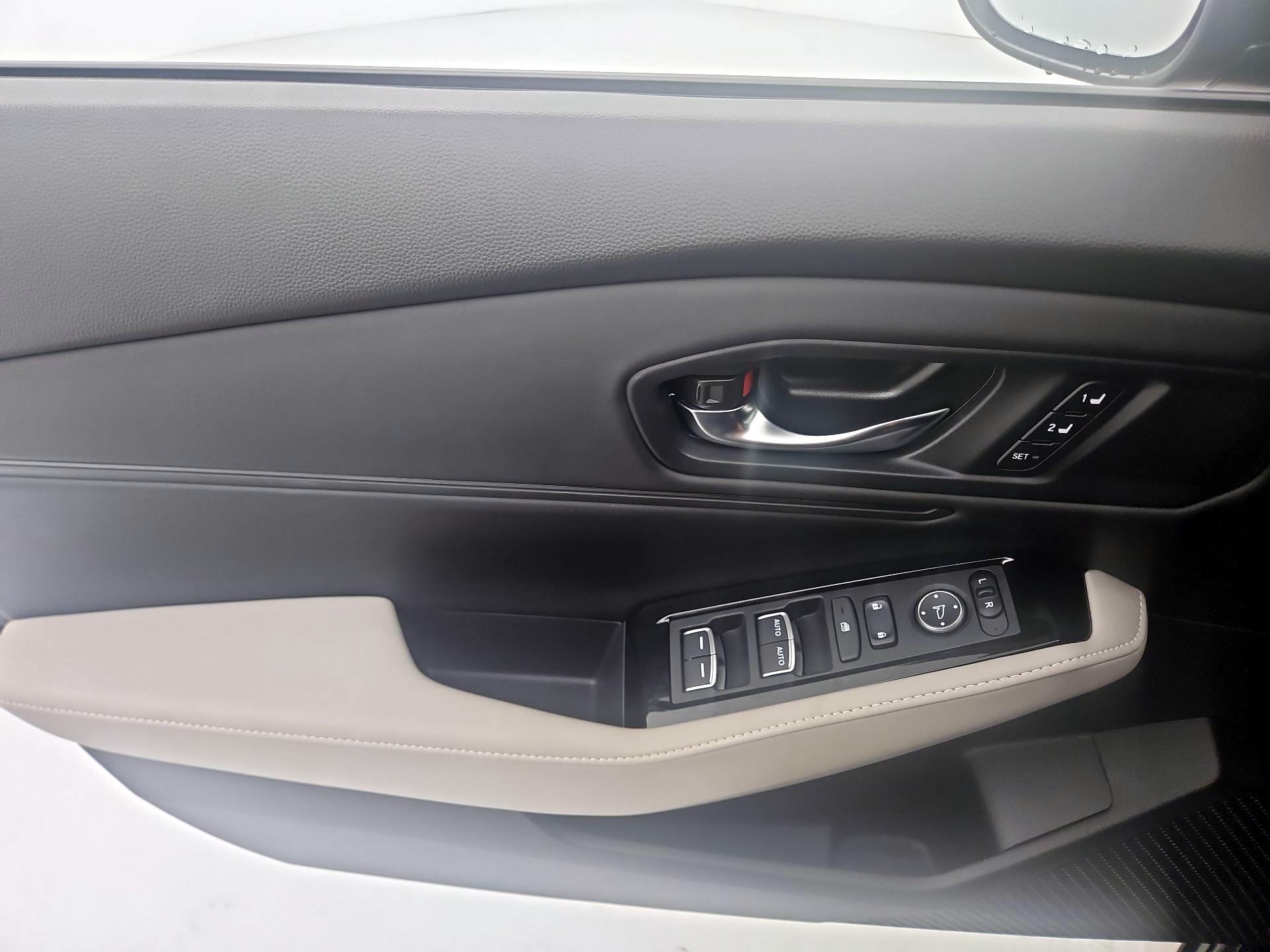 Thumbnail: 2023 Honda Accord - 12