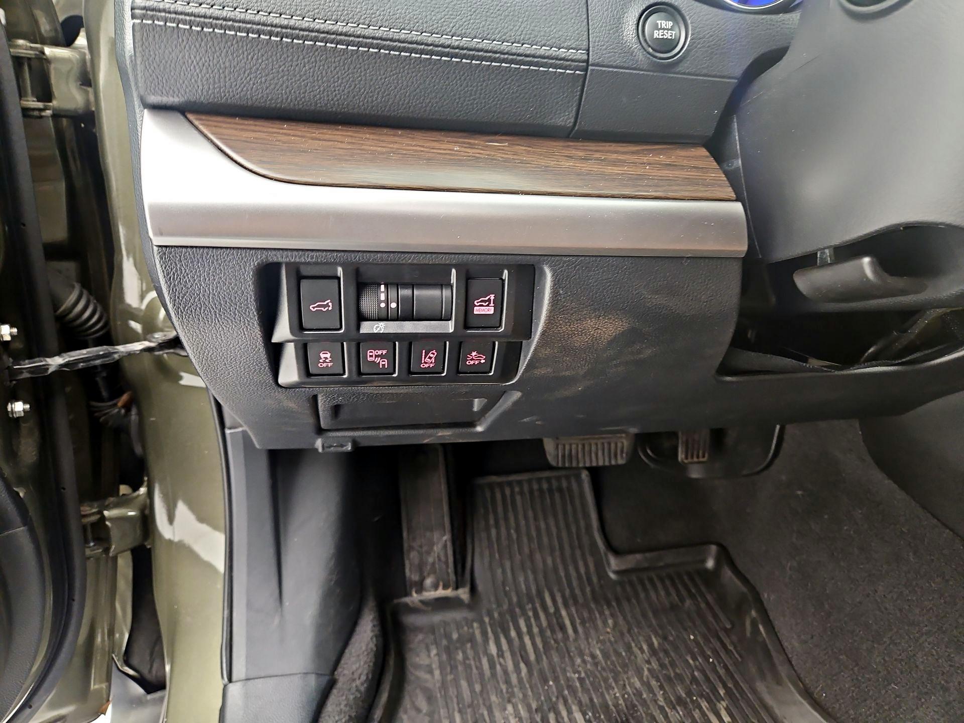 Thumbnail: 2018 Subaru Outback - 13