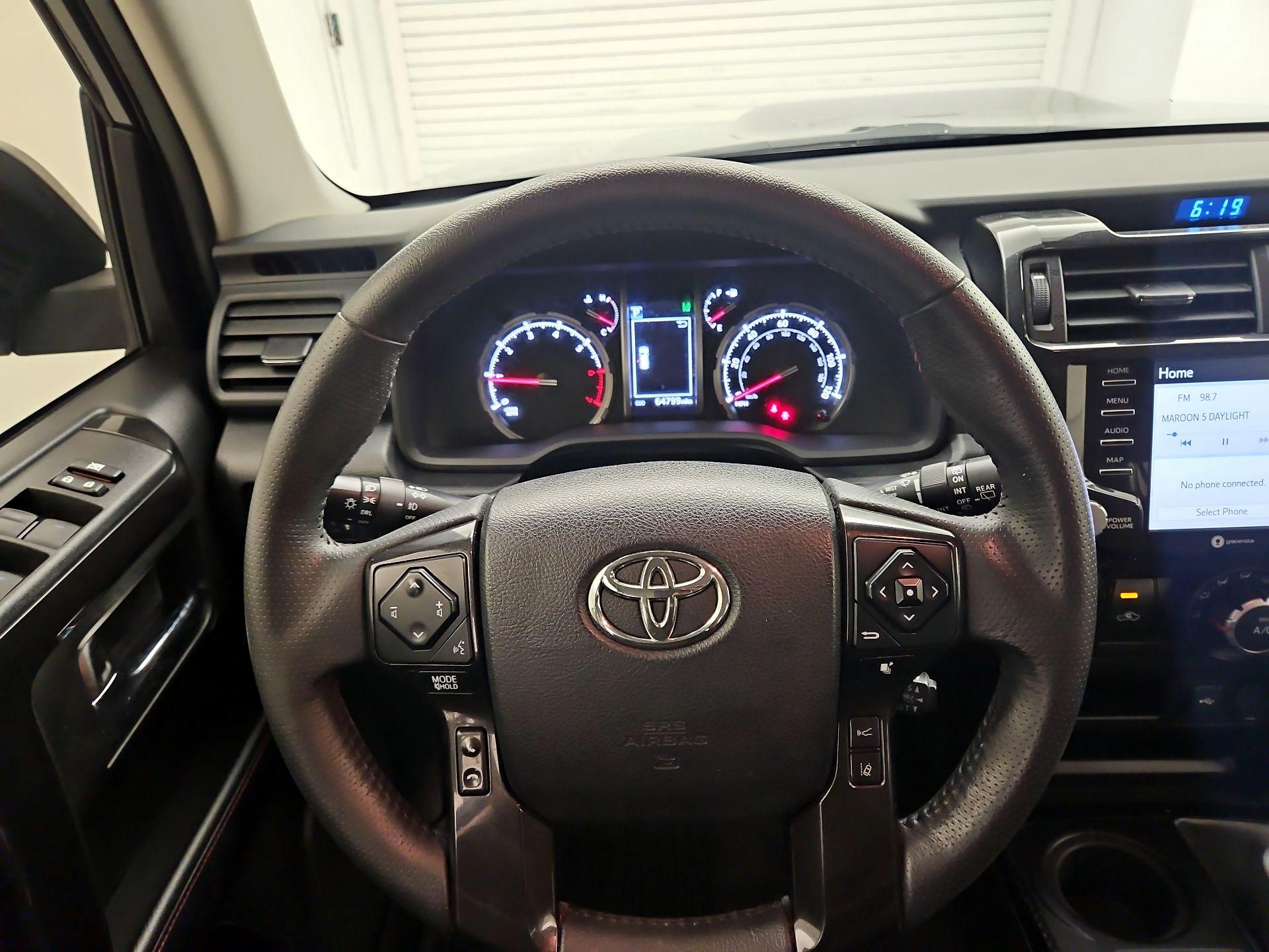 Thumbnail: 2020 Toyota 4Runner - 10