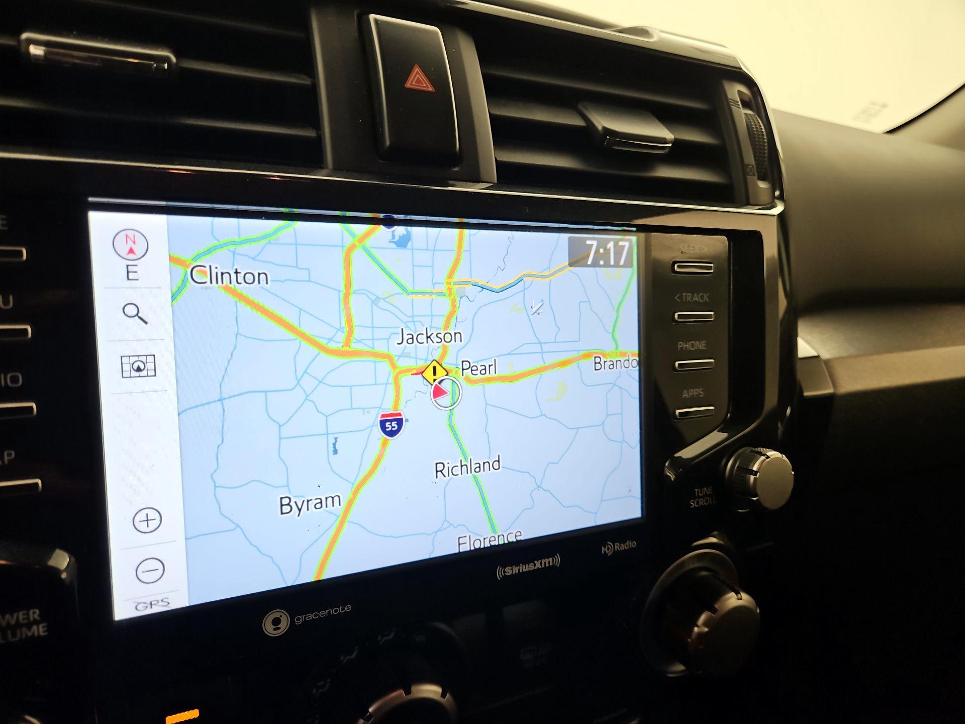 Thumbnail: 2020 Toyota 4Runner - 14