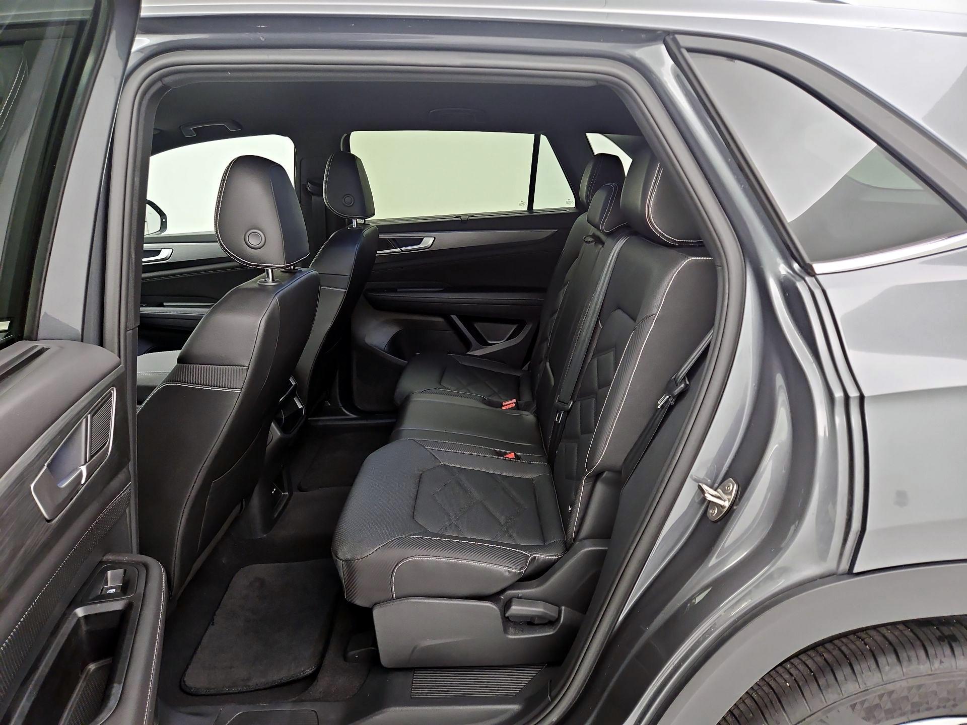 Thumbnail: 2025 Volkswagen Atlas - 19