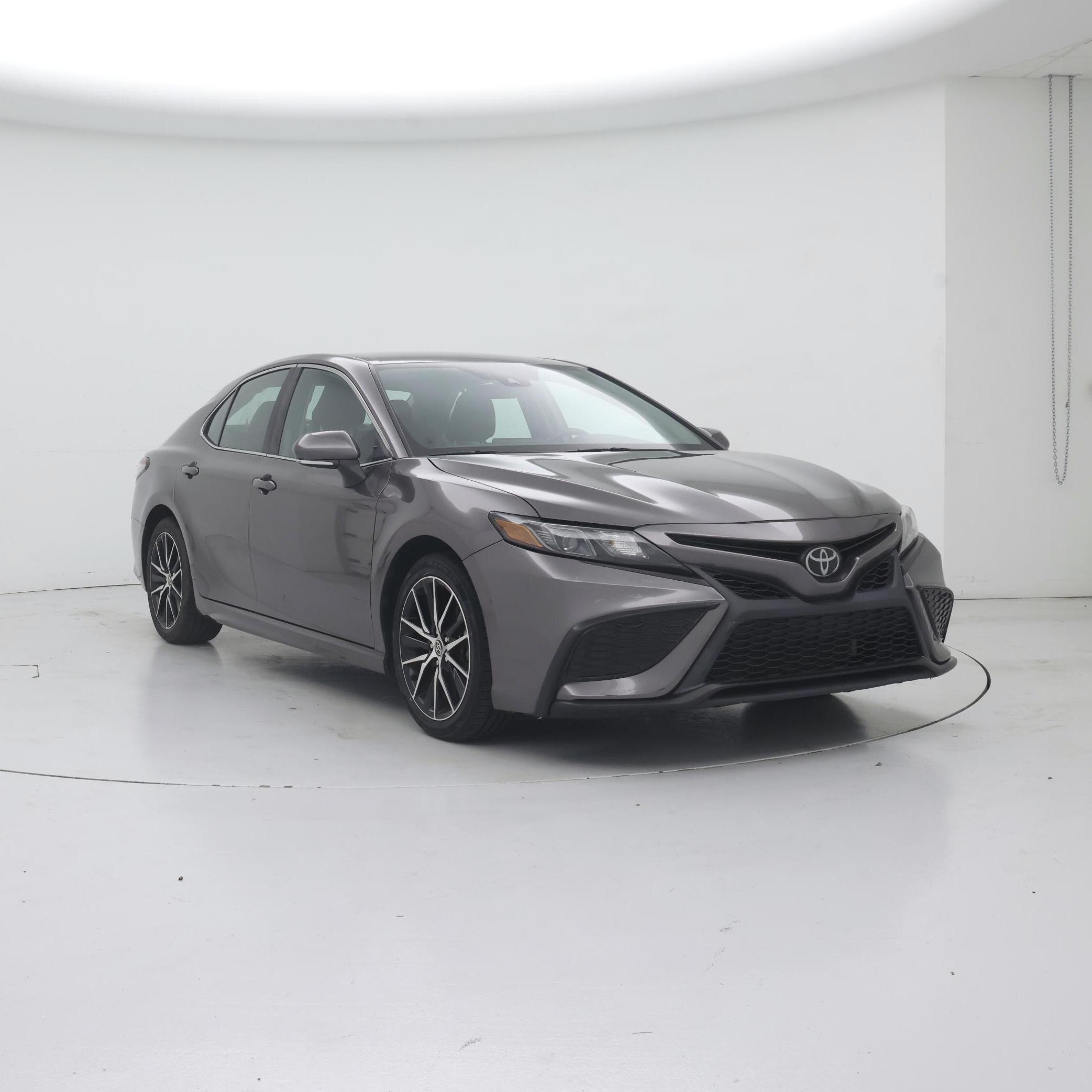  2023 Toyota Camry SE FWD   
