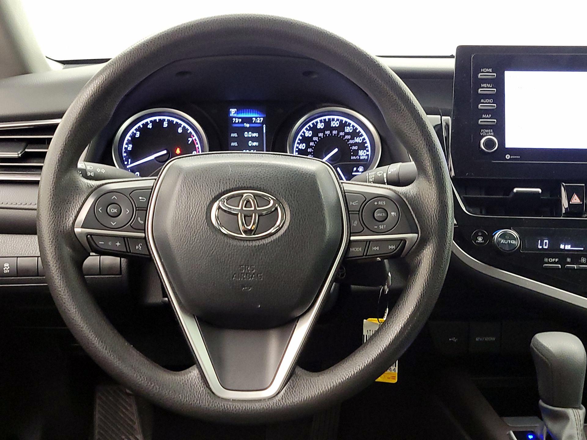 Thumbnail: 2024 Toyota Camry - 10