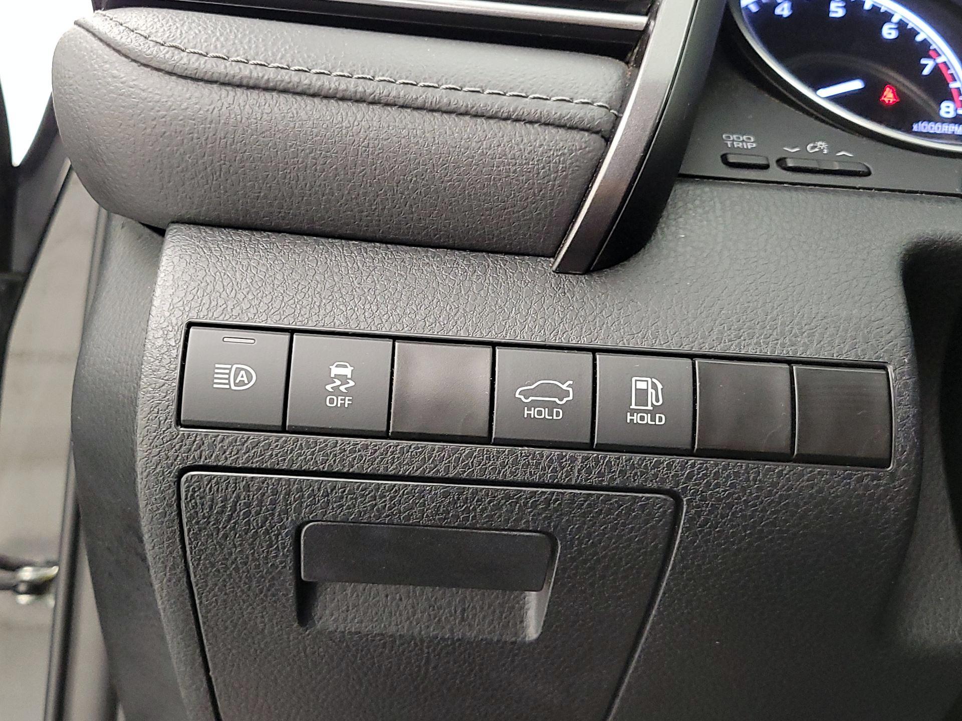 Thumbnail: 2024 Toyota Camry - 13