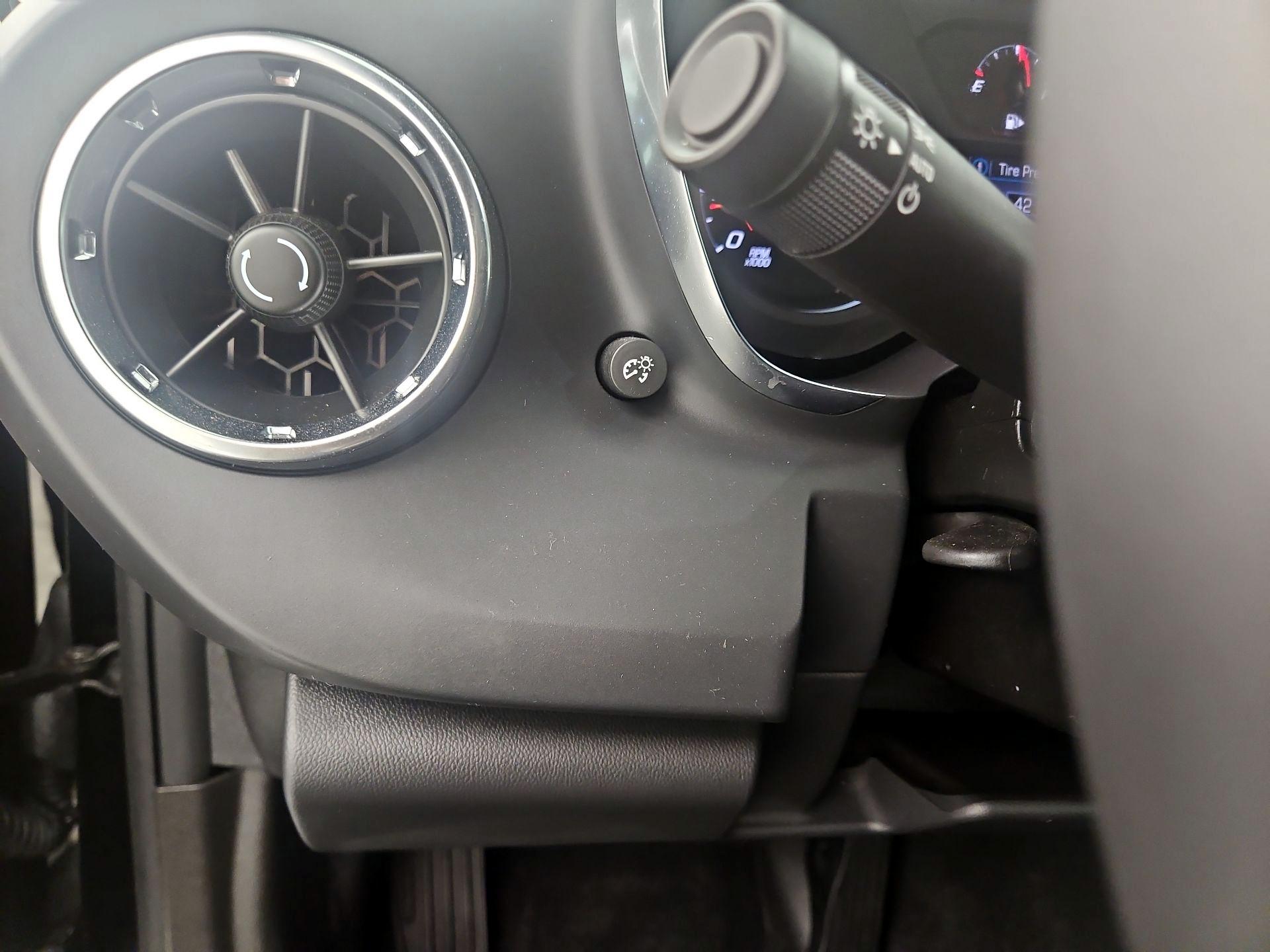 Thumbnail: 2023 Chevrolet Camaro - 13