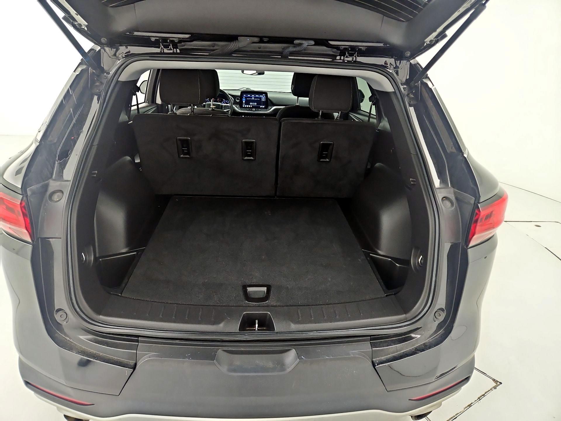 Thumbnail: 2024 Chevrolet Blazer - 20