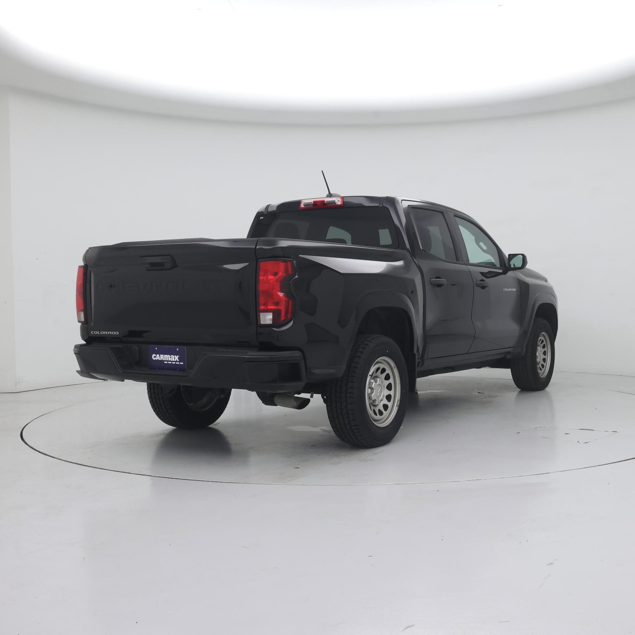 Thumbnail: 2023 Chevrolet Colorado - 8