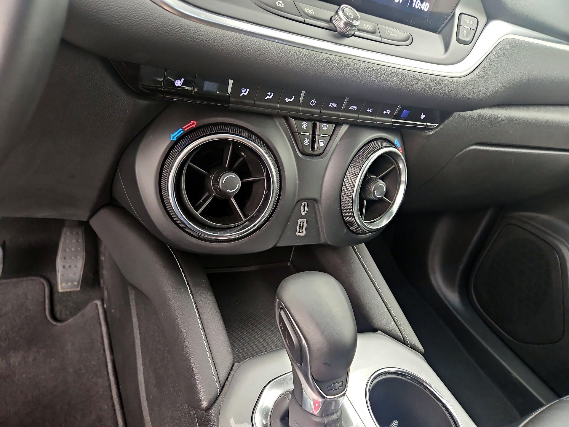 Thumbnail: 2024 Chevrolet Blazer - 16