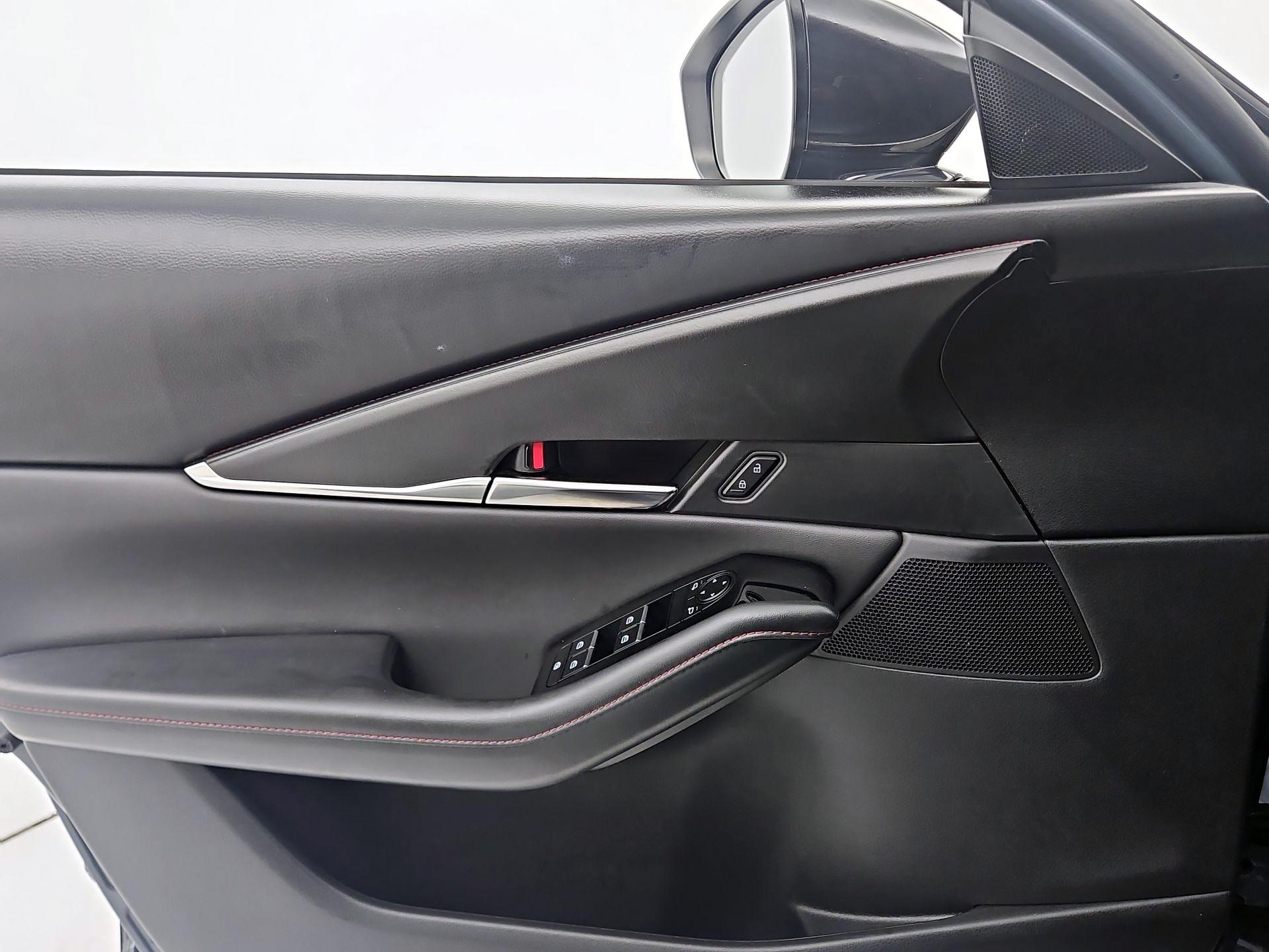 Thumbnail: 2025 Mazda CX-30 - 12