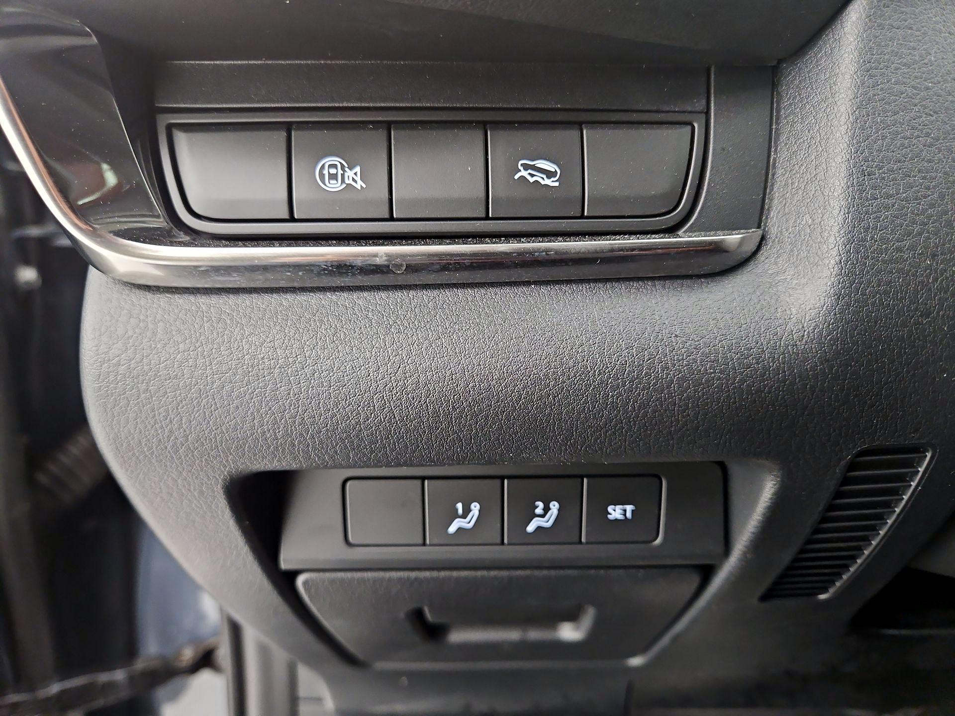 Thumbnail: 2025 Mazda CX-30 - 13