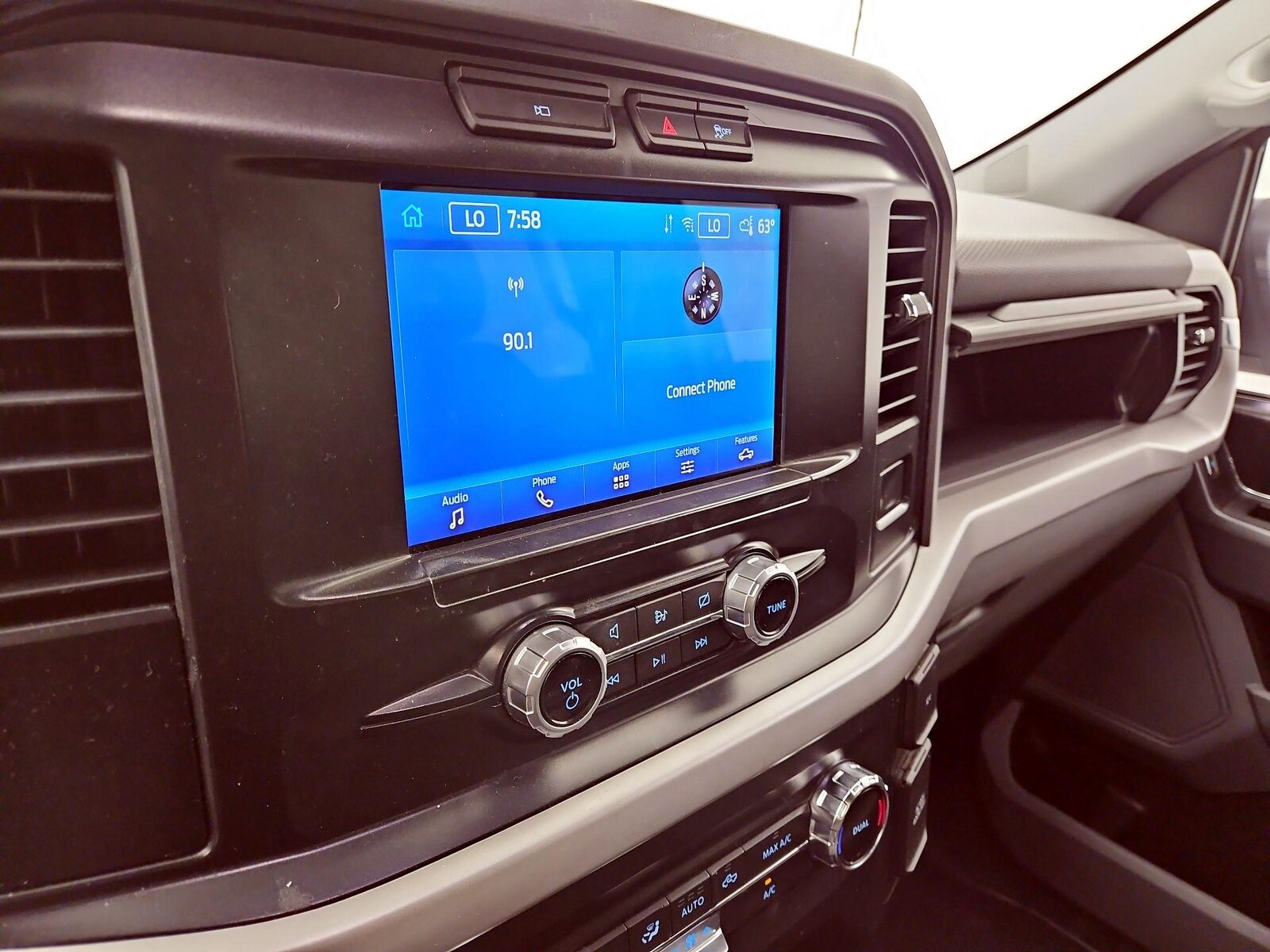 2022 Ford F-150 XLT - Photo 16