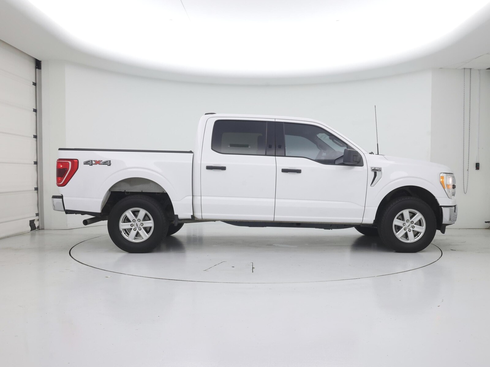 2022 Ford F-150 XLT - Photo 8
