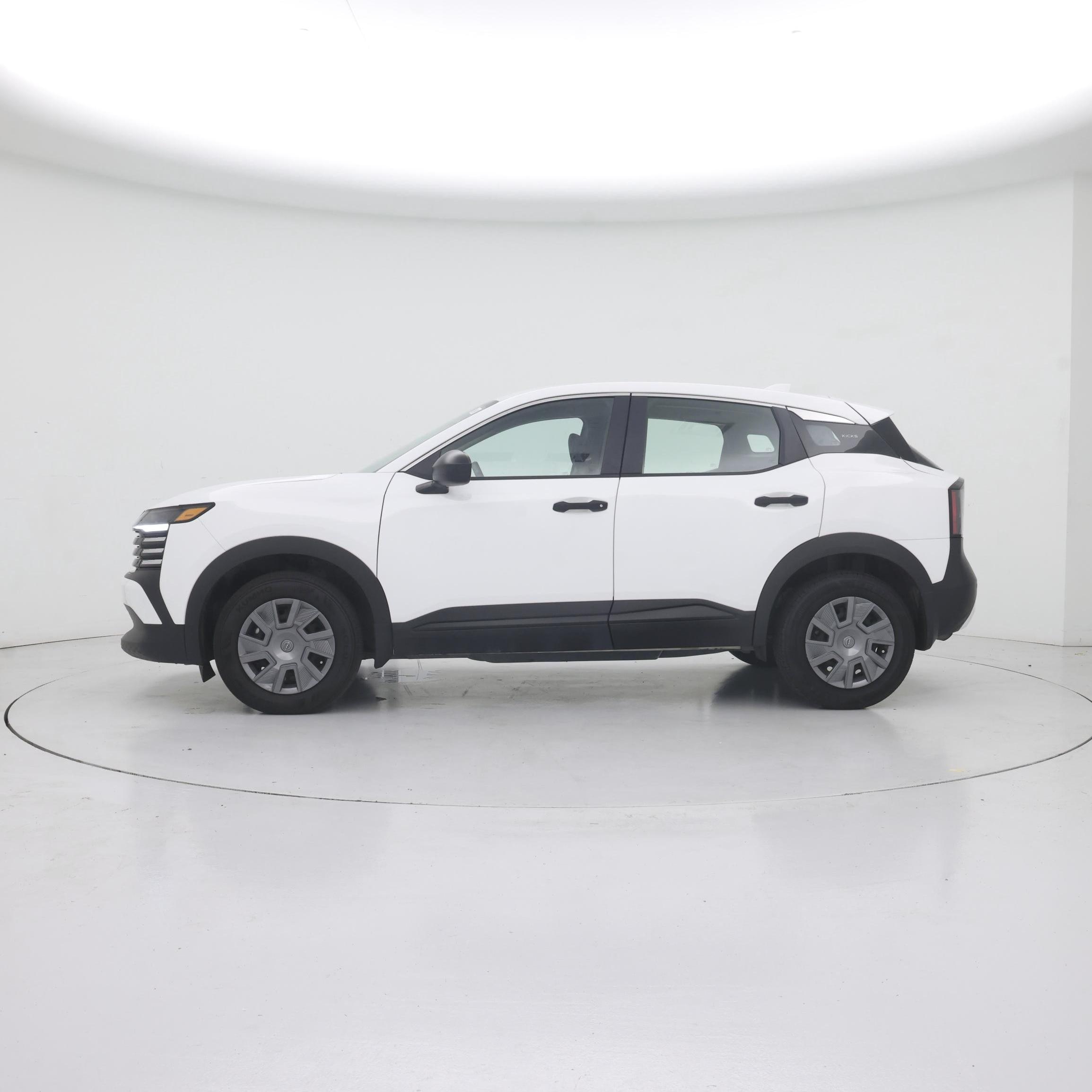 Thumbnail: 2025 Nissan Kicks - 3
