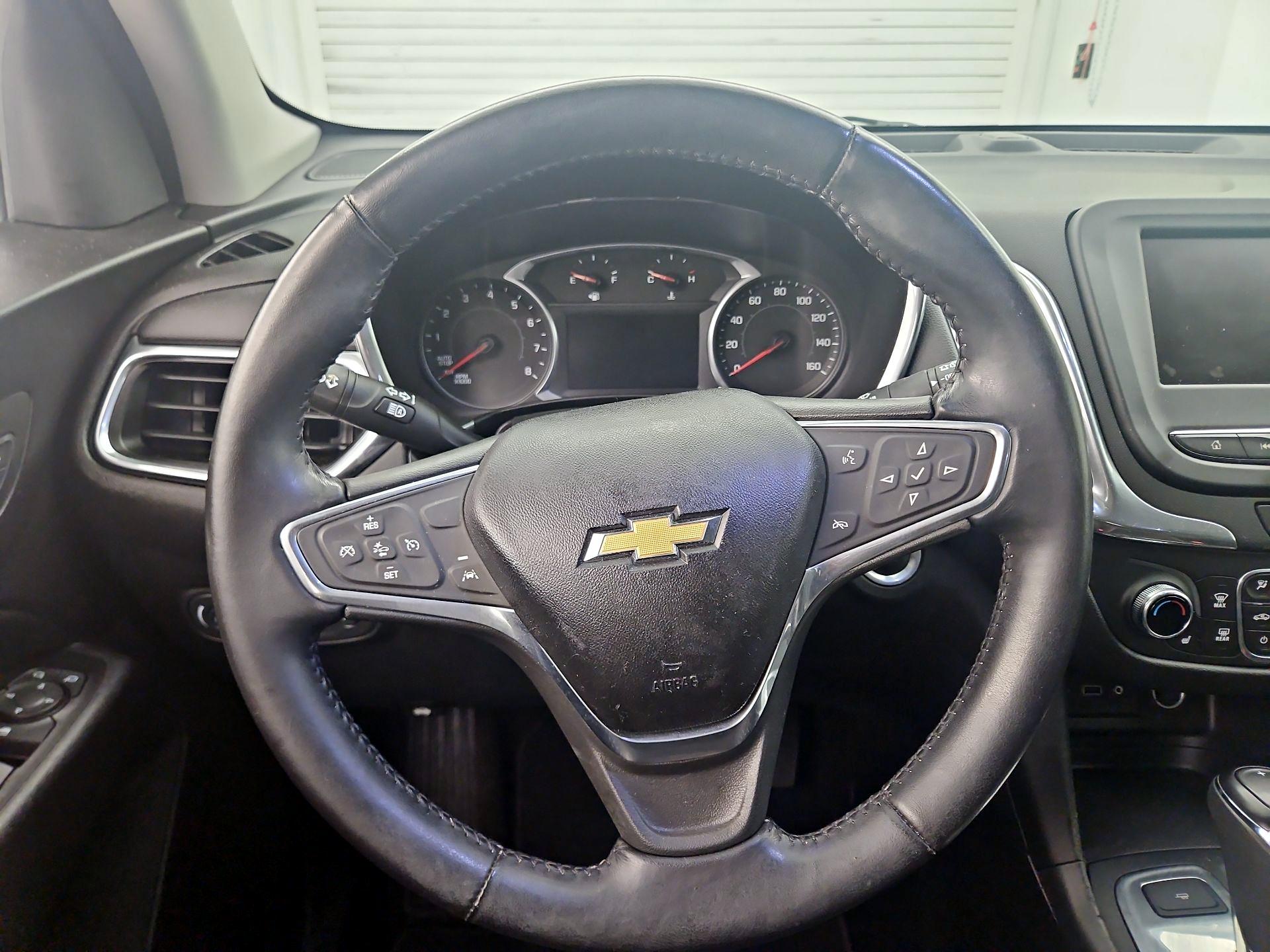 Thumbnail: 2020 Chevrolet Equinox - 10