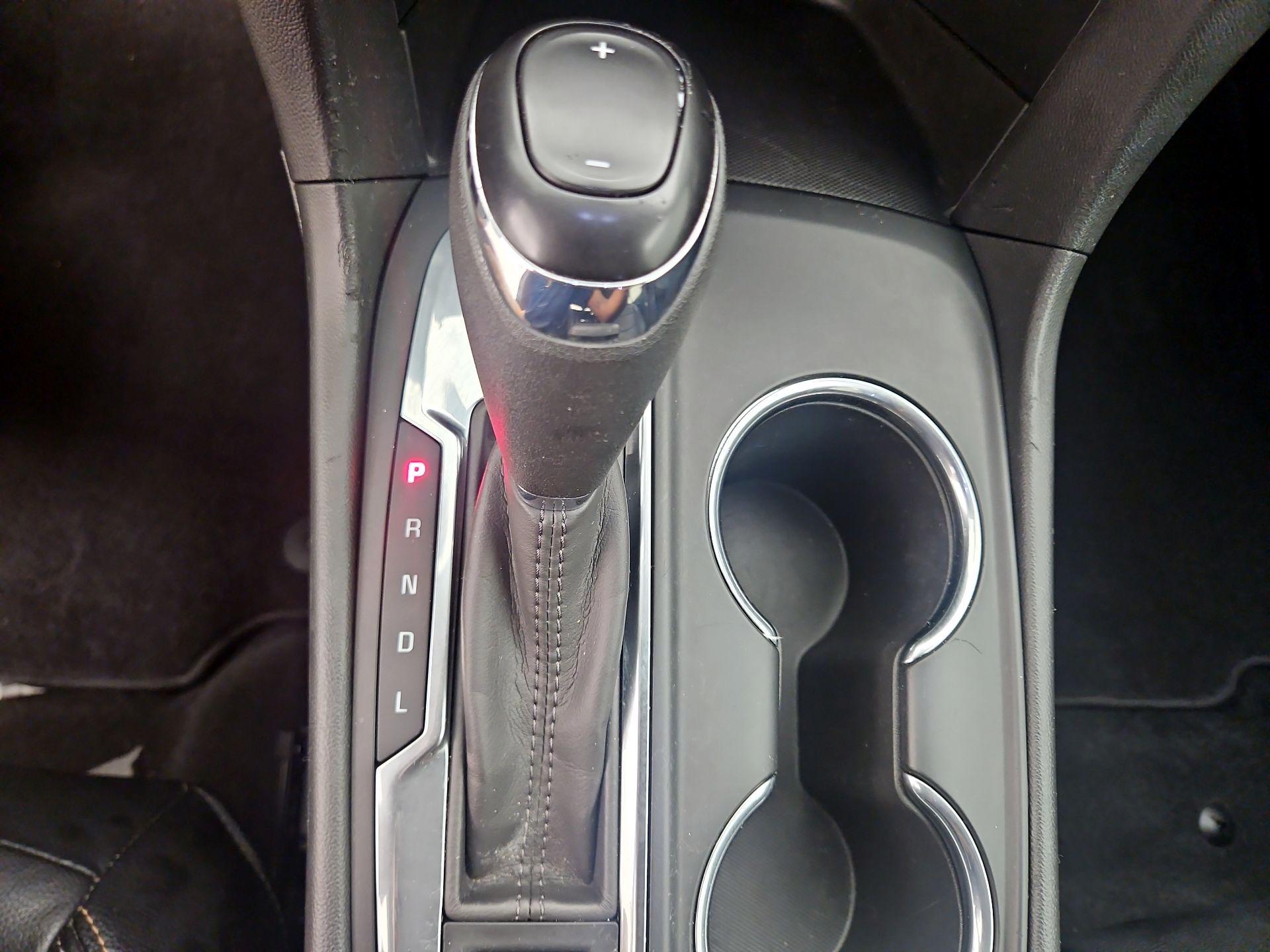 Thumbnail: 2020 Chevrolet Equinox - 18