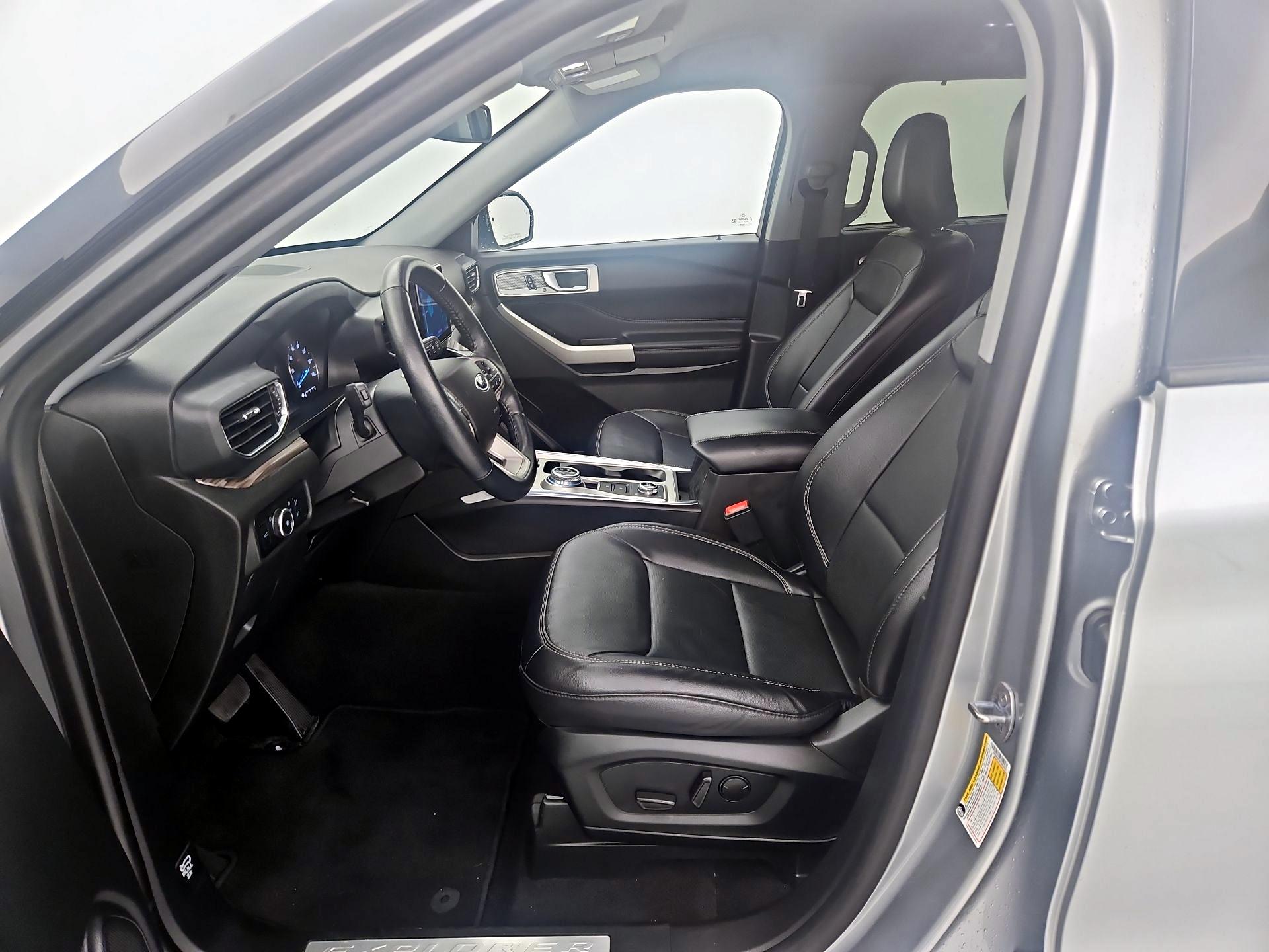 Thumbnail: 2023 Ford Explorer - 11